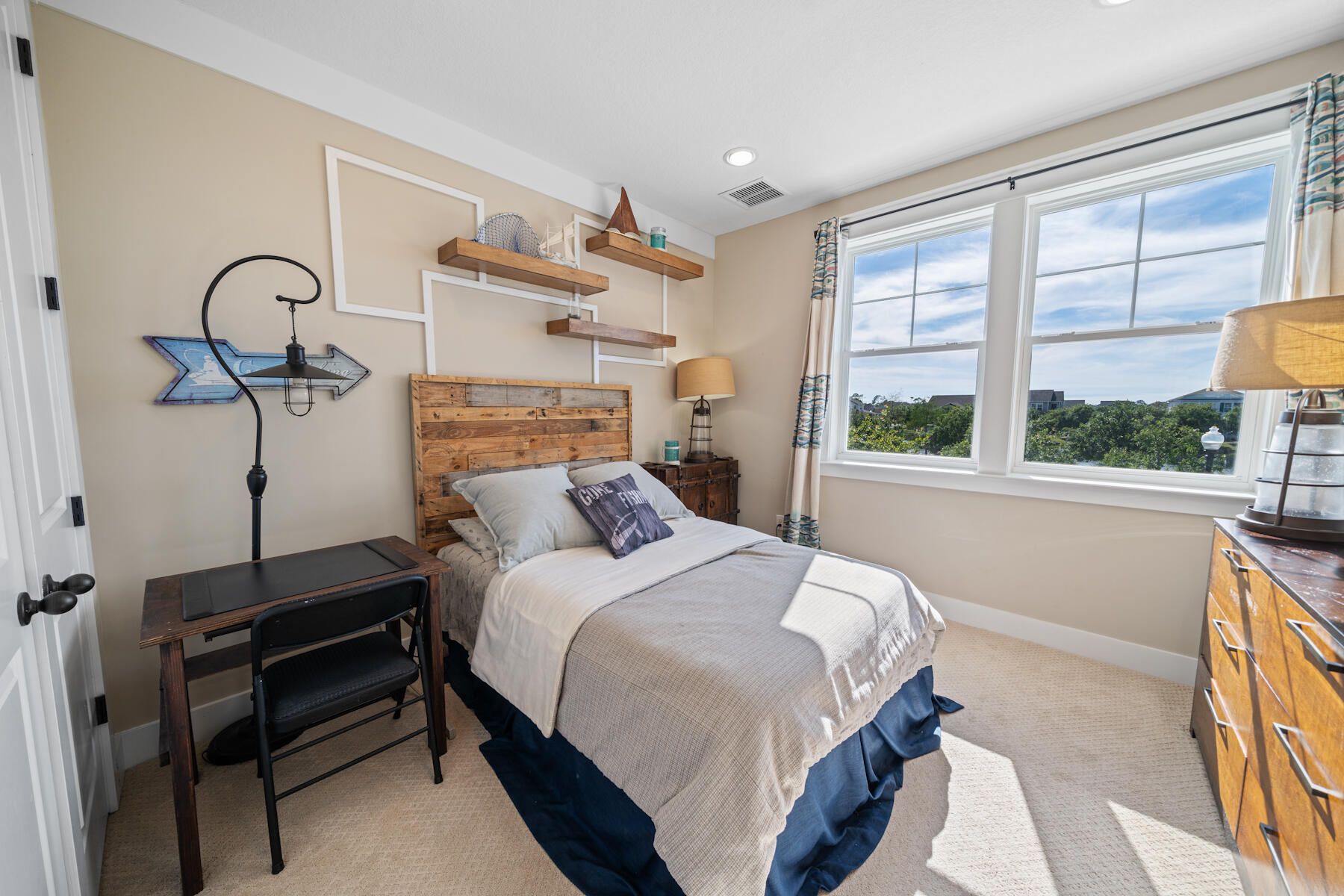 SWEET BAY - Residential