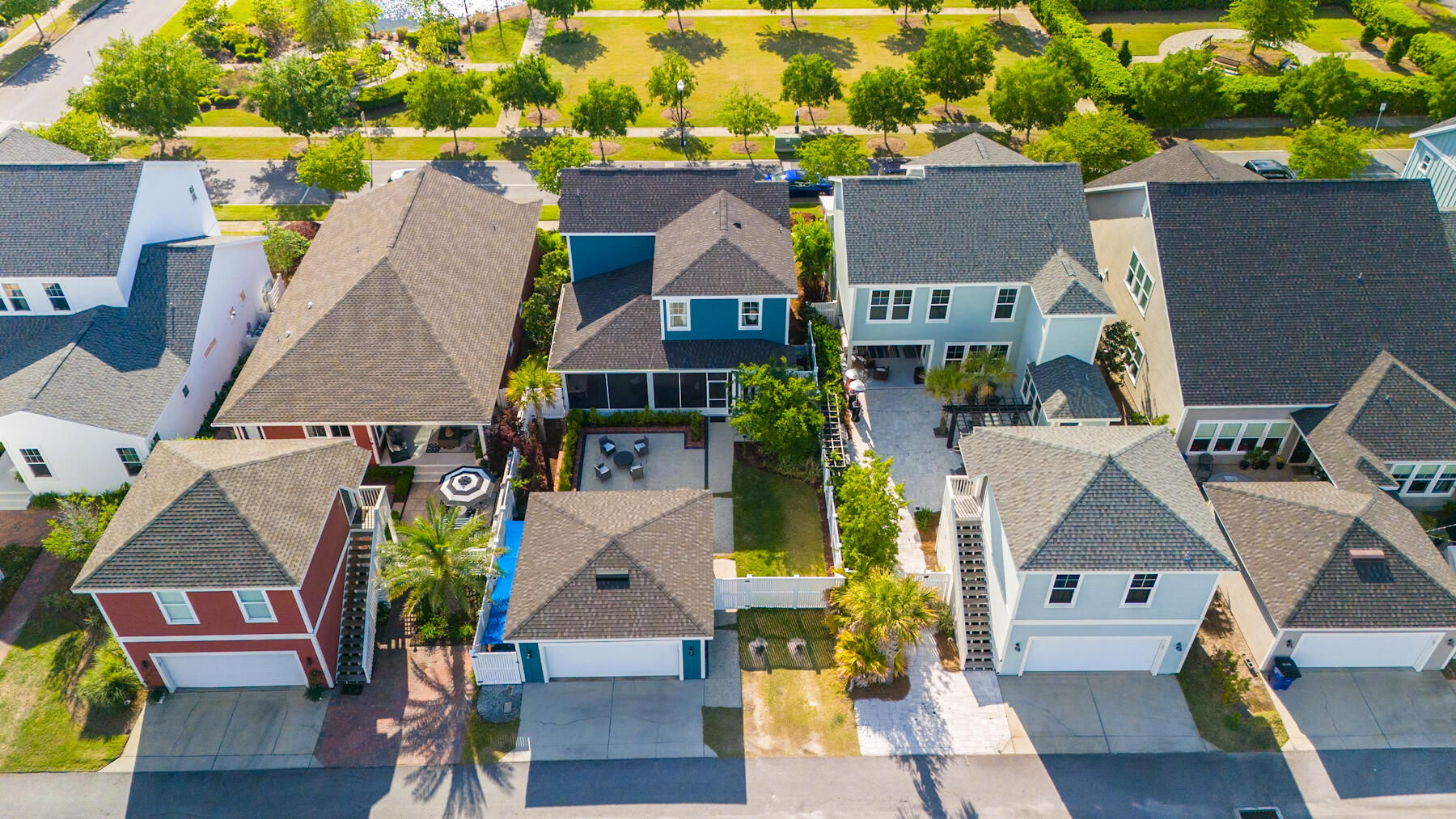 SWEET BAY - Residential