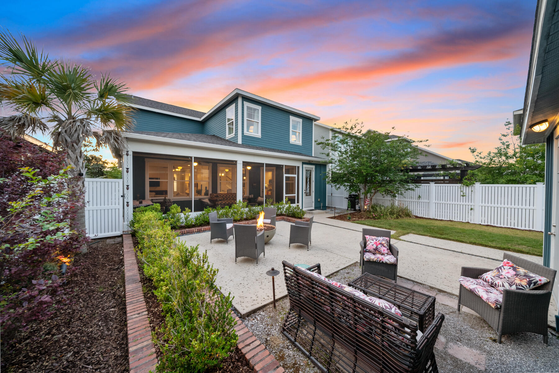 SWEET BAY - Residential