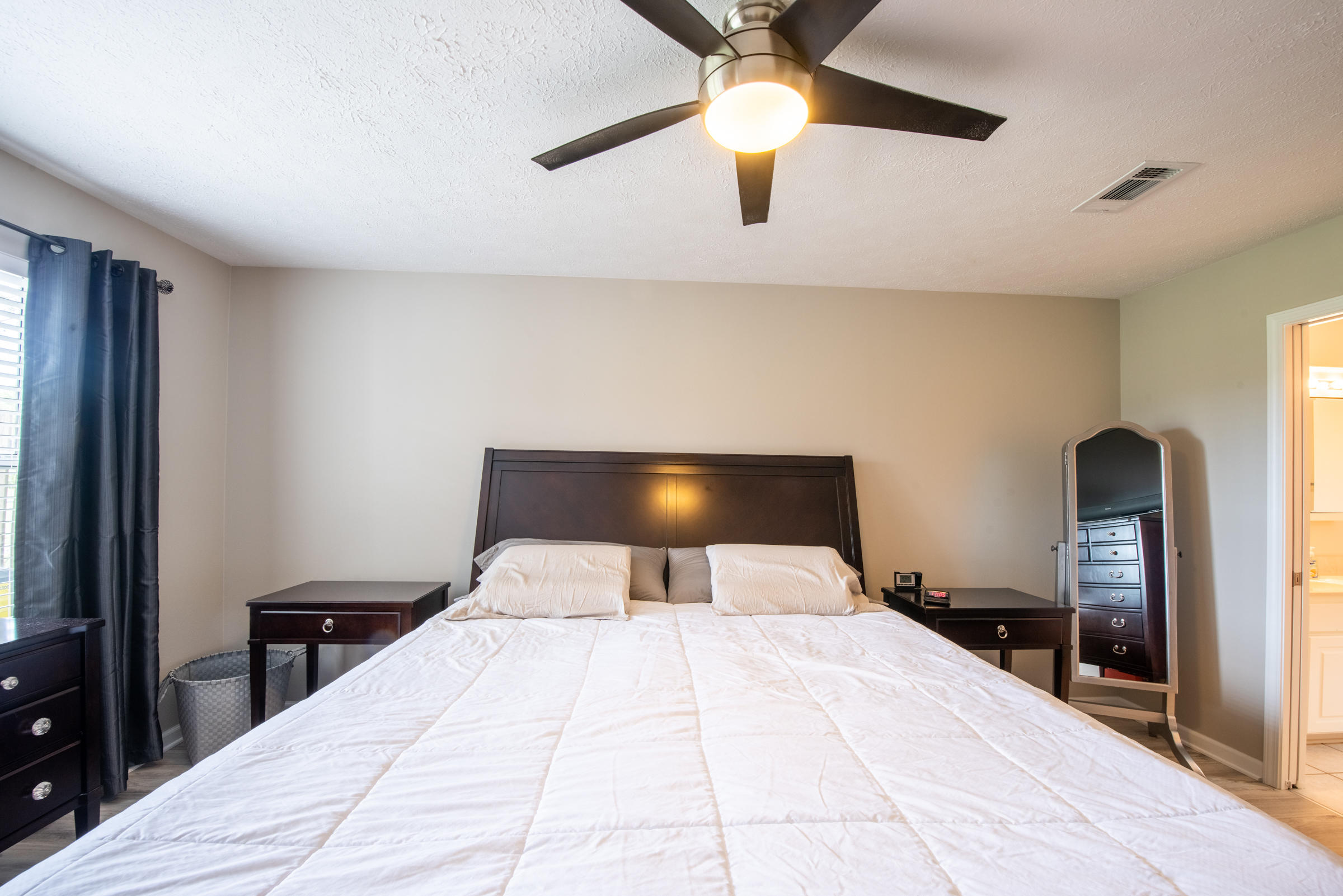 TIGER LAKE - Residential