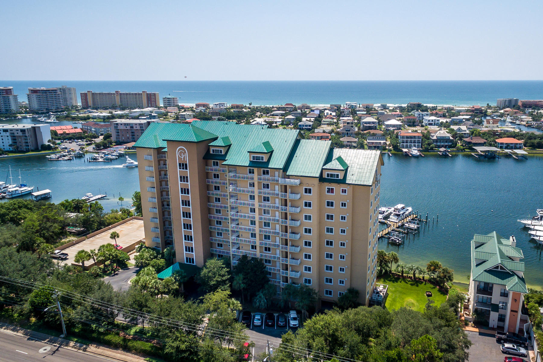 GRAND HARBOR - Residential