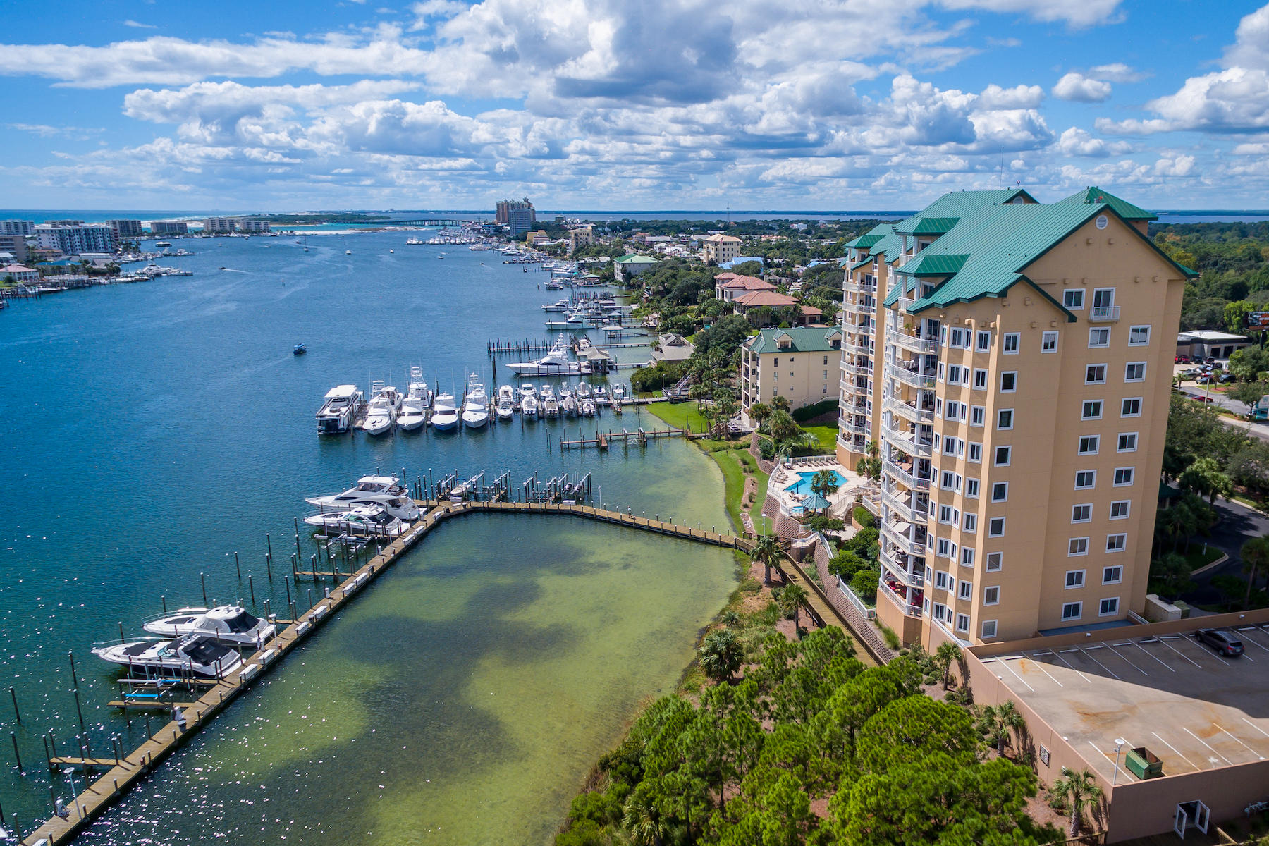 GRAND HARBOR - Residential