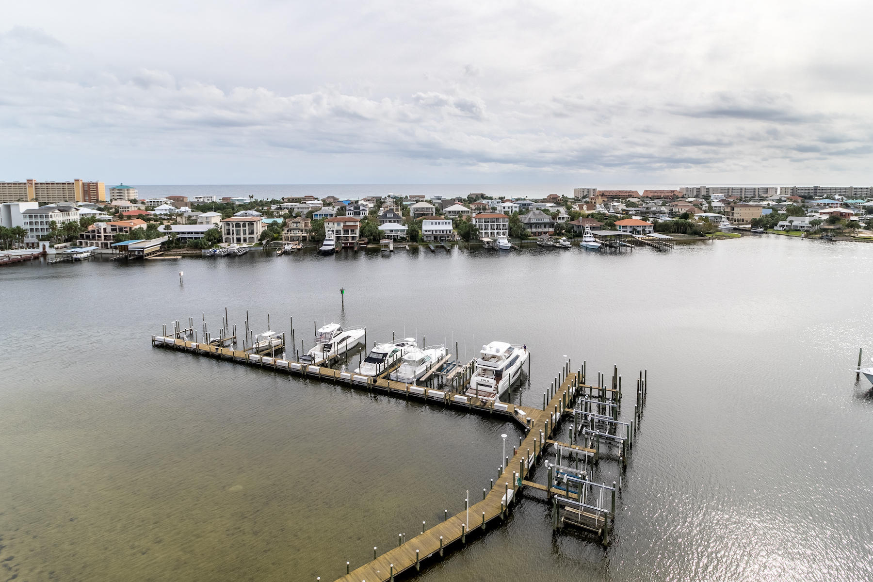 GRAND HARBOR - Residential