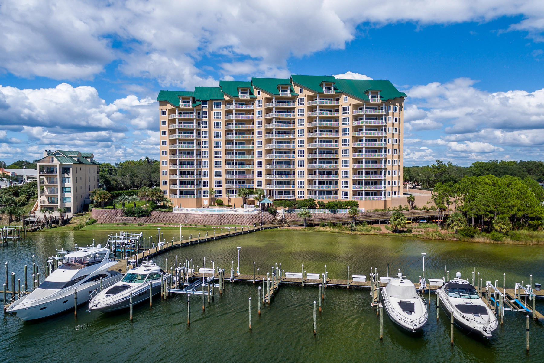 GRAND HARBOR - Residential