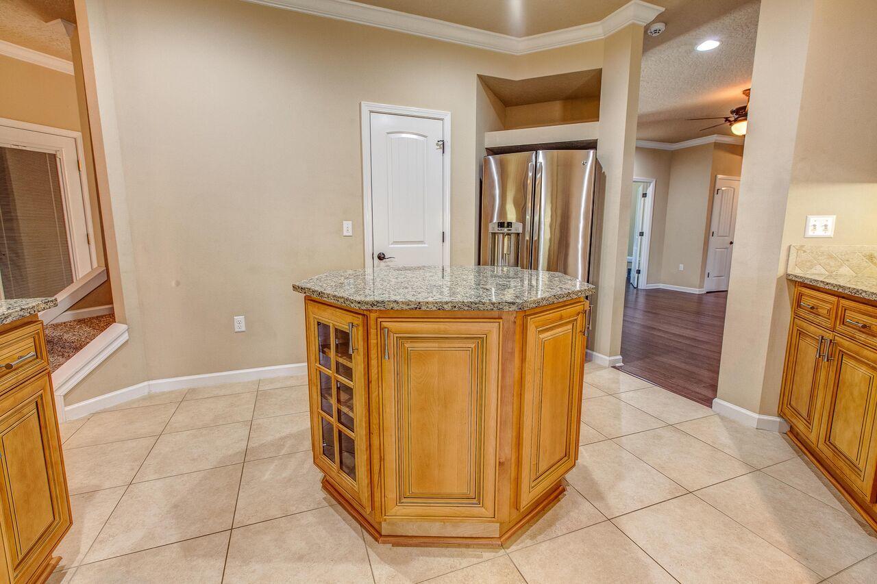 KAITLYNS PRESERVE - Residential