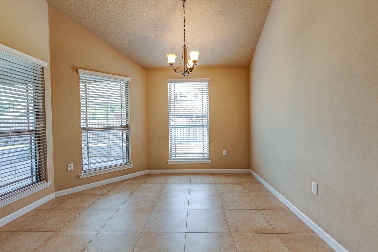 KAITLYNS PRESERVE - Residential