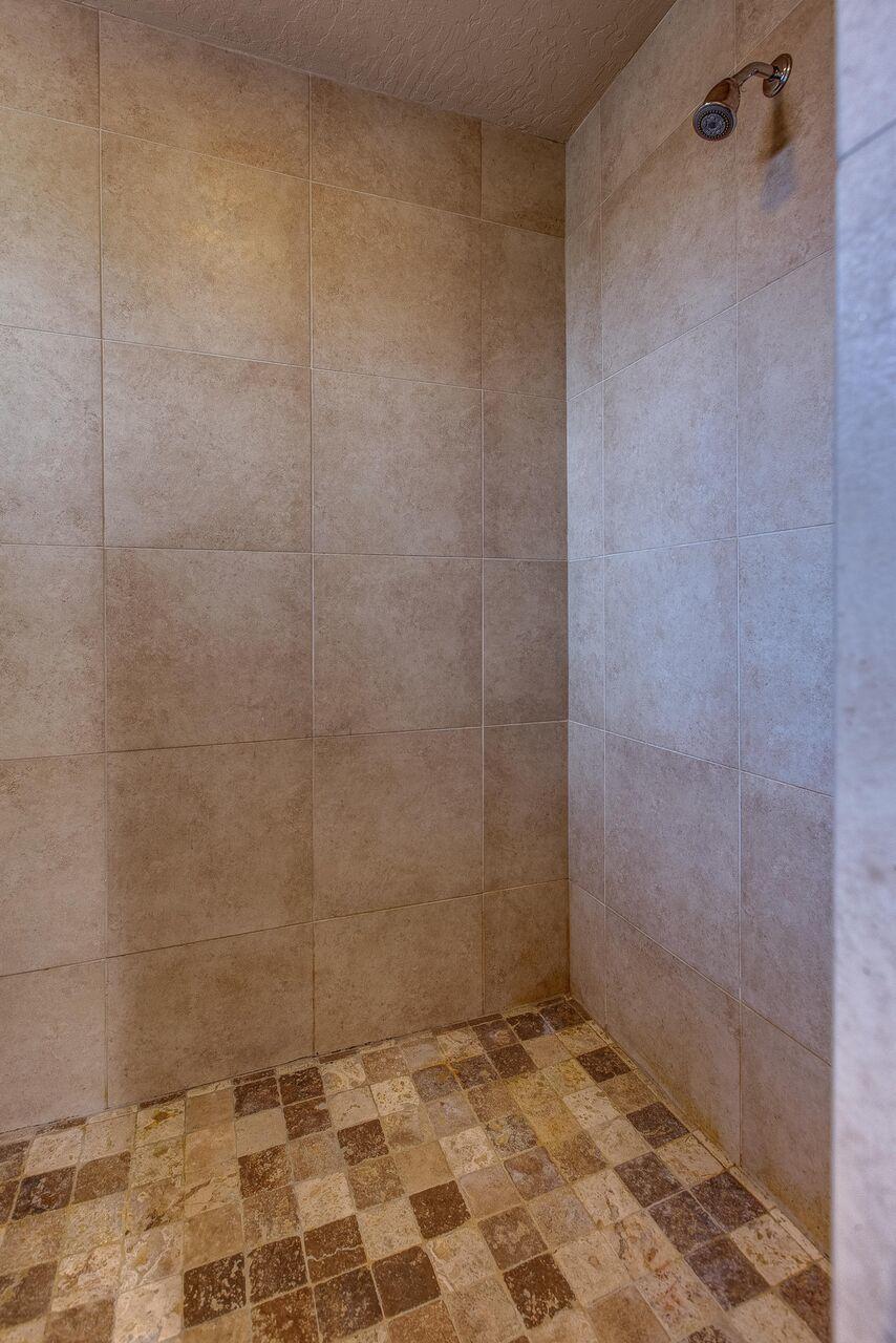 KAITLYNS PRESERVE - Residential