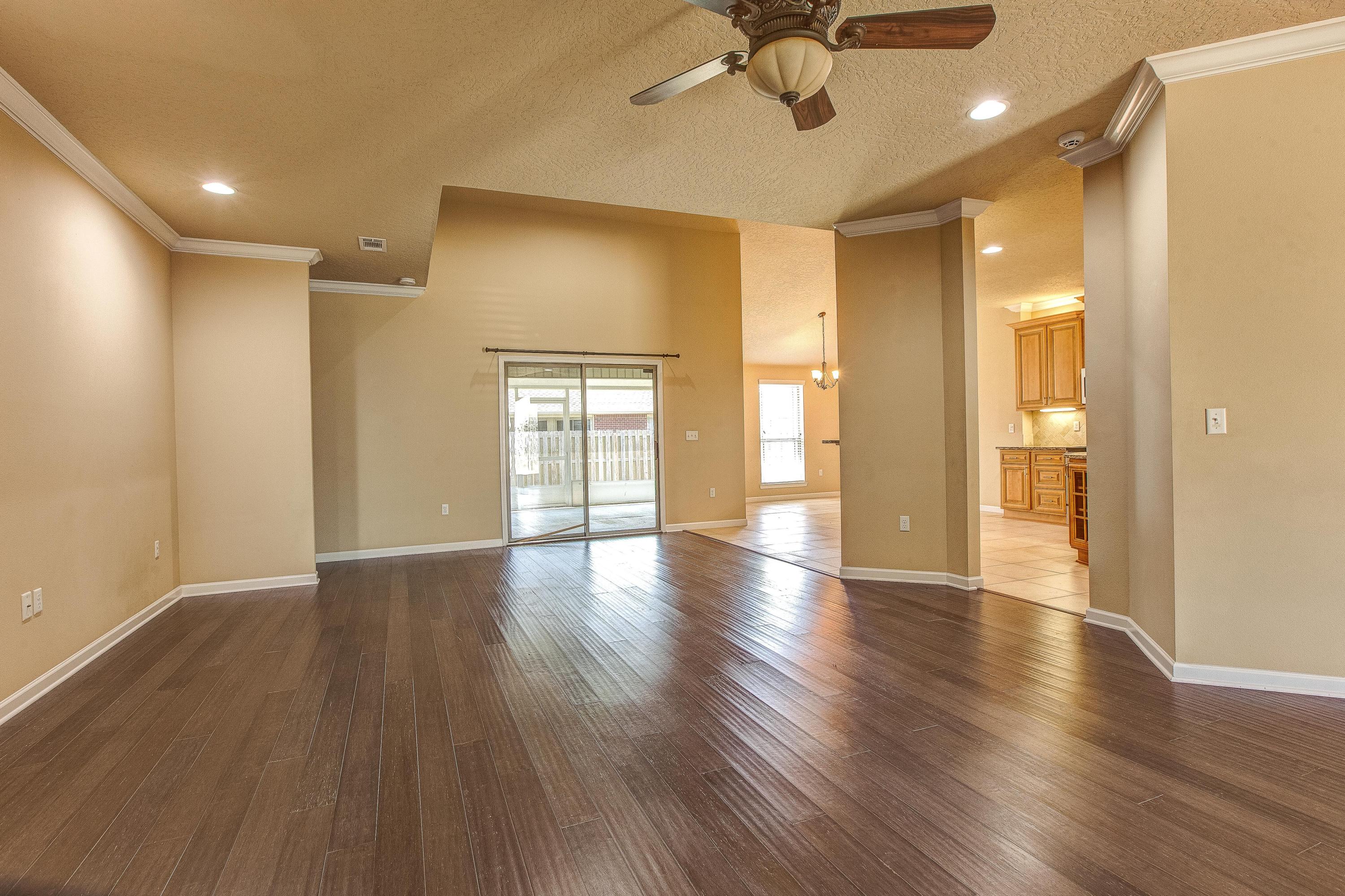 KAITLYNS PRESERVE - Residential