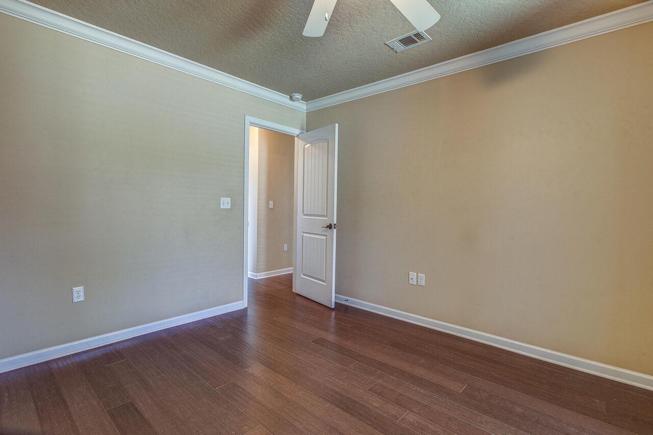 KAITLYNS PRESERVE - Residential