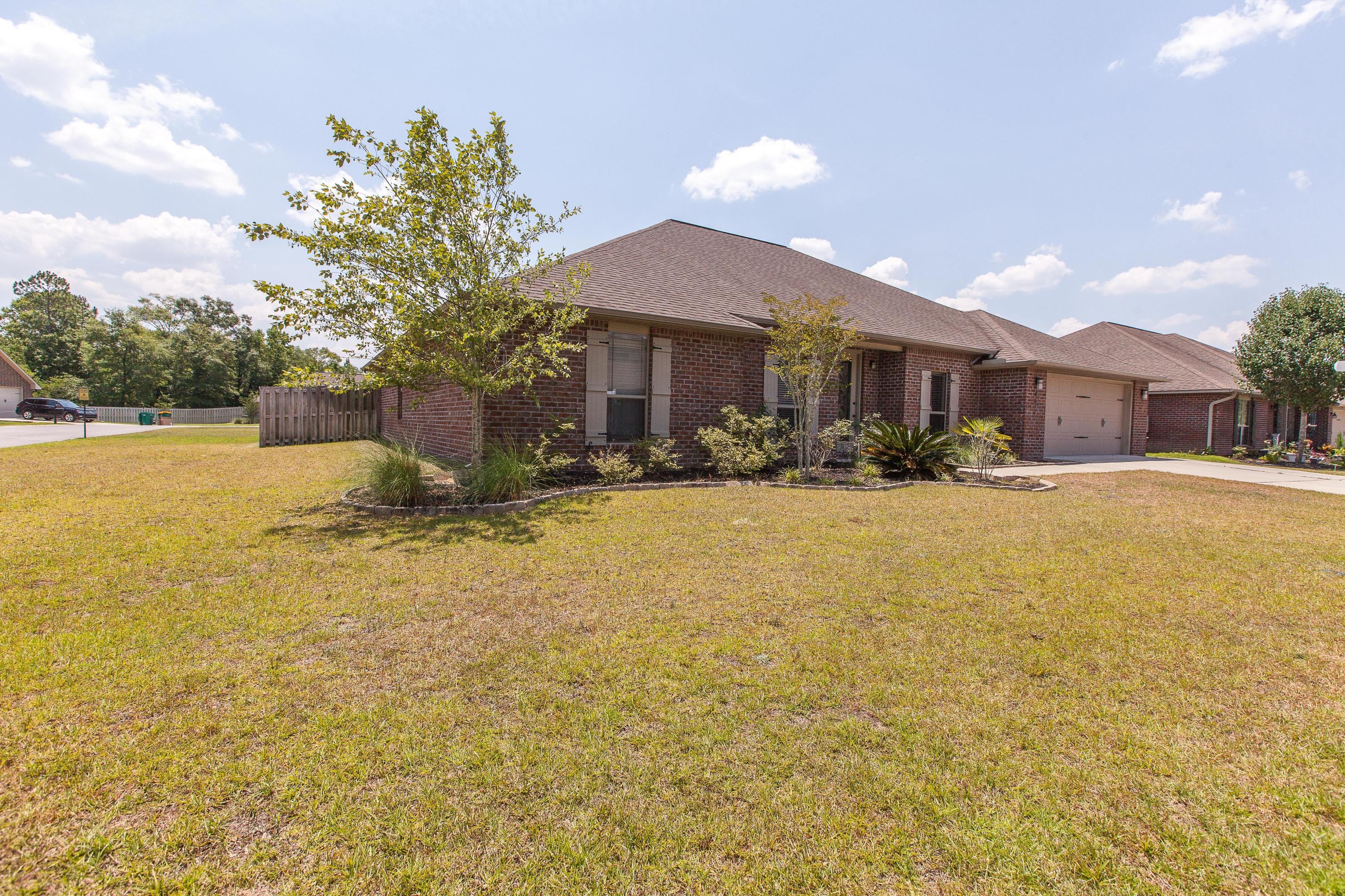 KAITLYNS PRESERVE - Residential