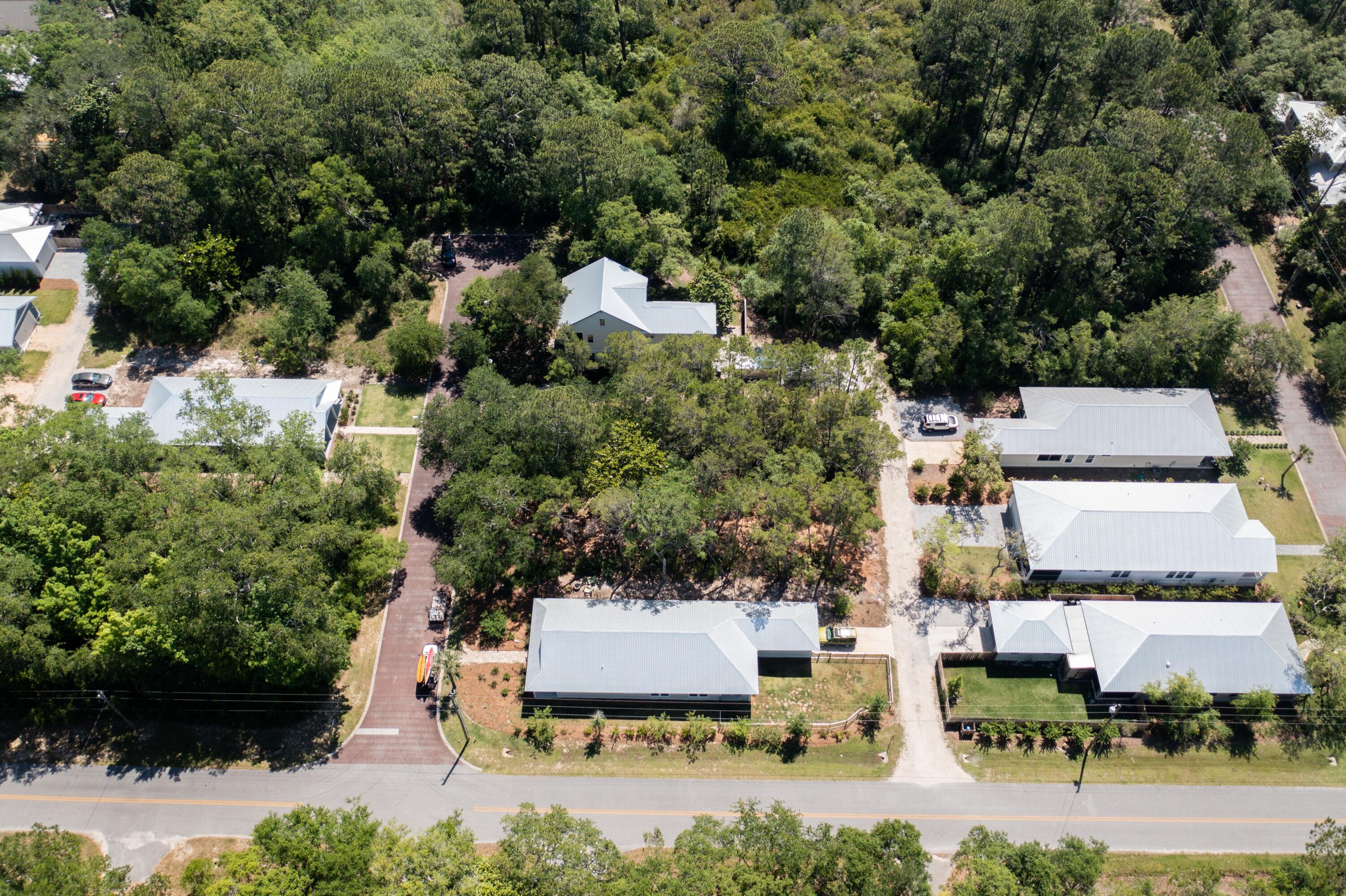 GRAYTON BAYOU - Land