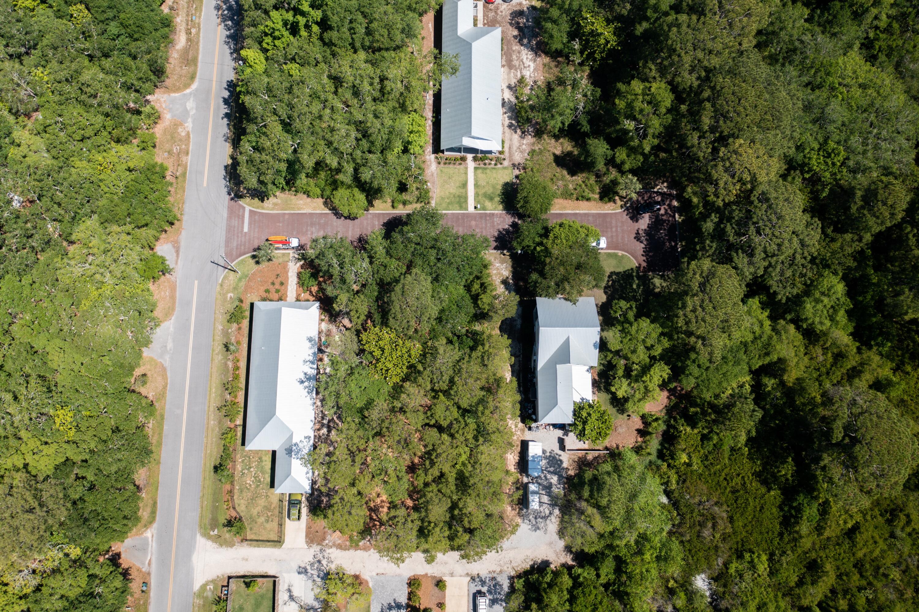 GRAYTON BAYOU - Land