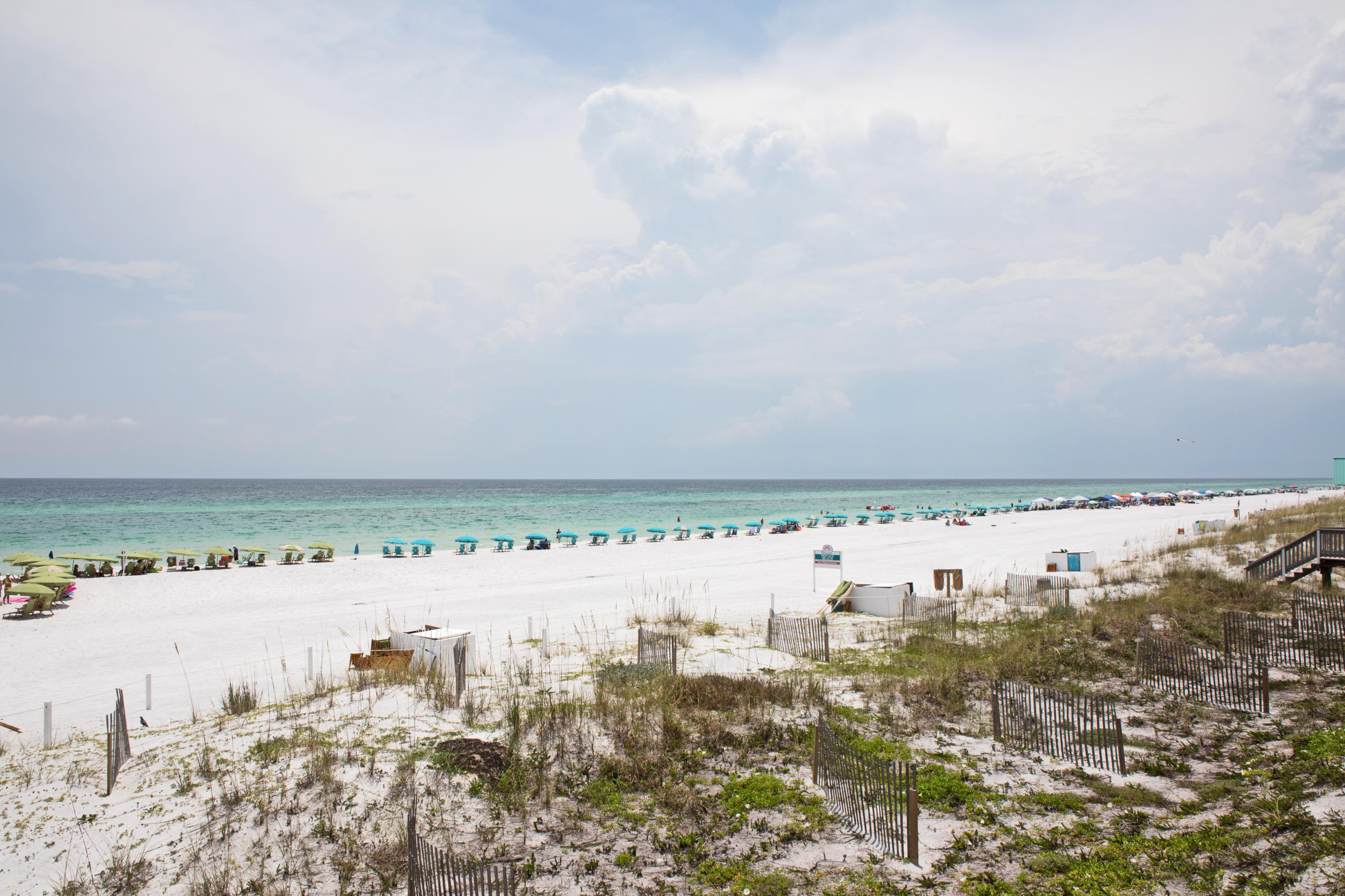 HIDDEN DUNES GRAND VILLAS - Residential