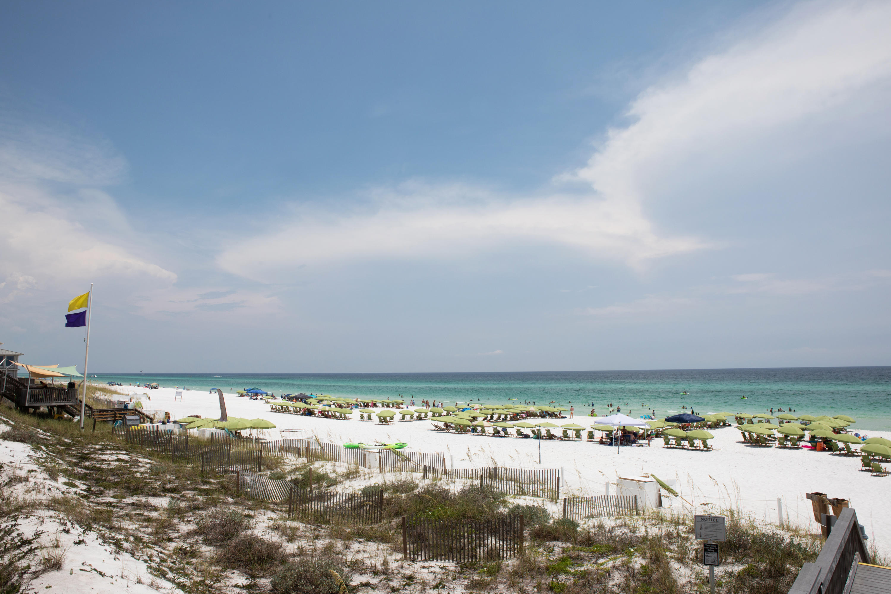 HIDDEN DUNES GRAND VILLAS - Residential