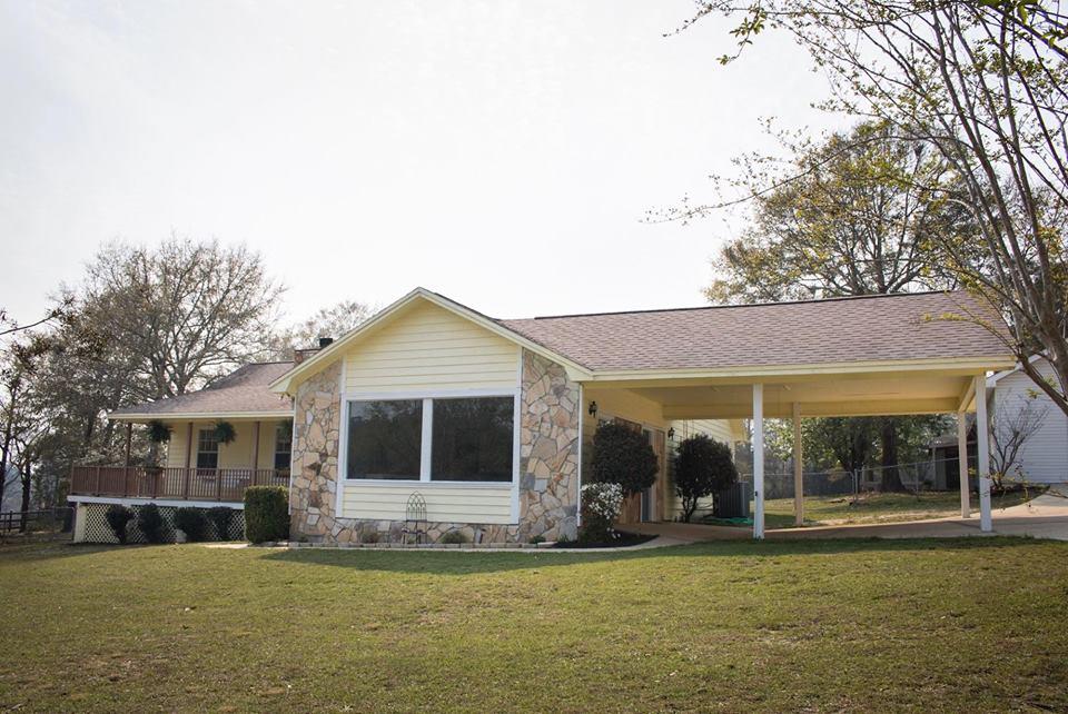 KENNEDY LAKE (UNRECORDED) - Residential