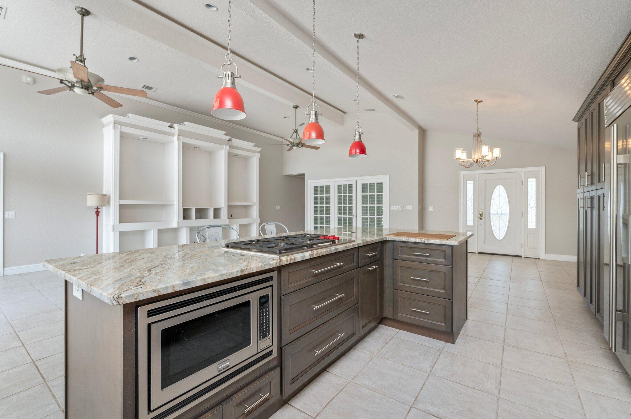 SUNSET BEACH - Residential
