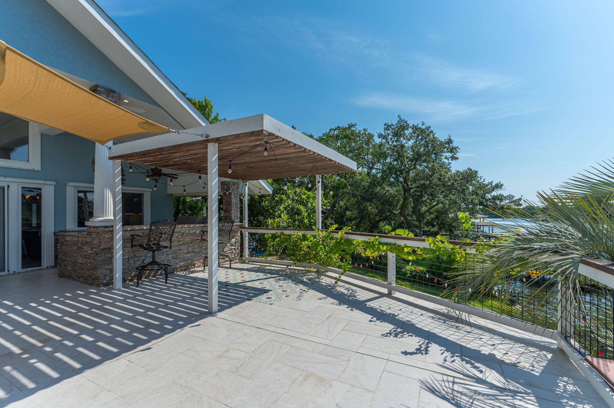 SUNSET BEACH - Residential