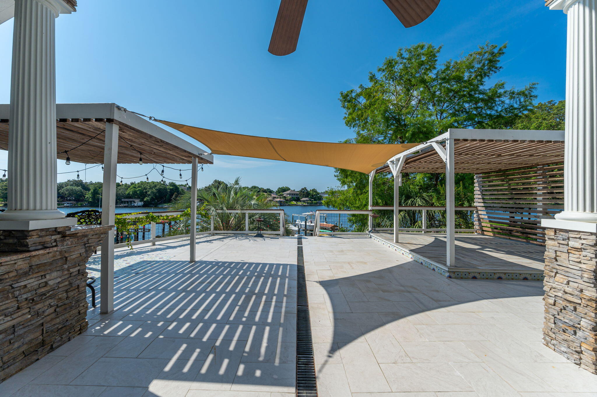 SUNSET BEACH - Residential