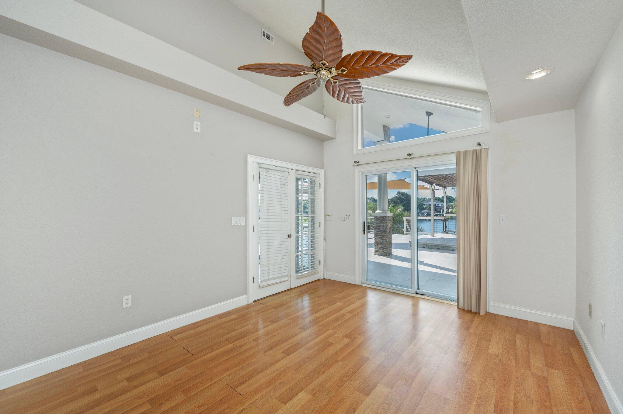 SUNSET BEACH - Residential