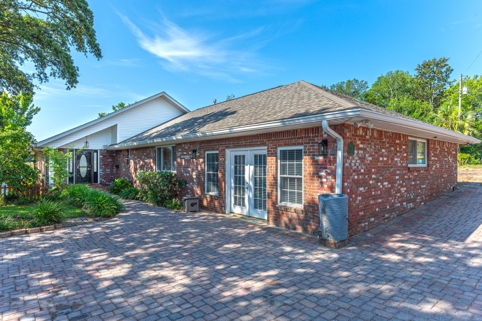 SUNSET BEACH - Residential