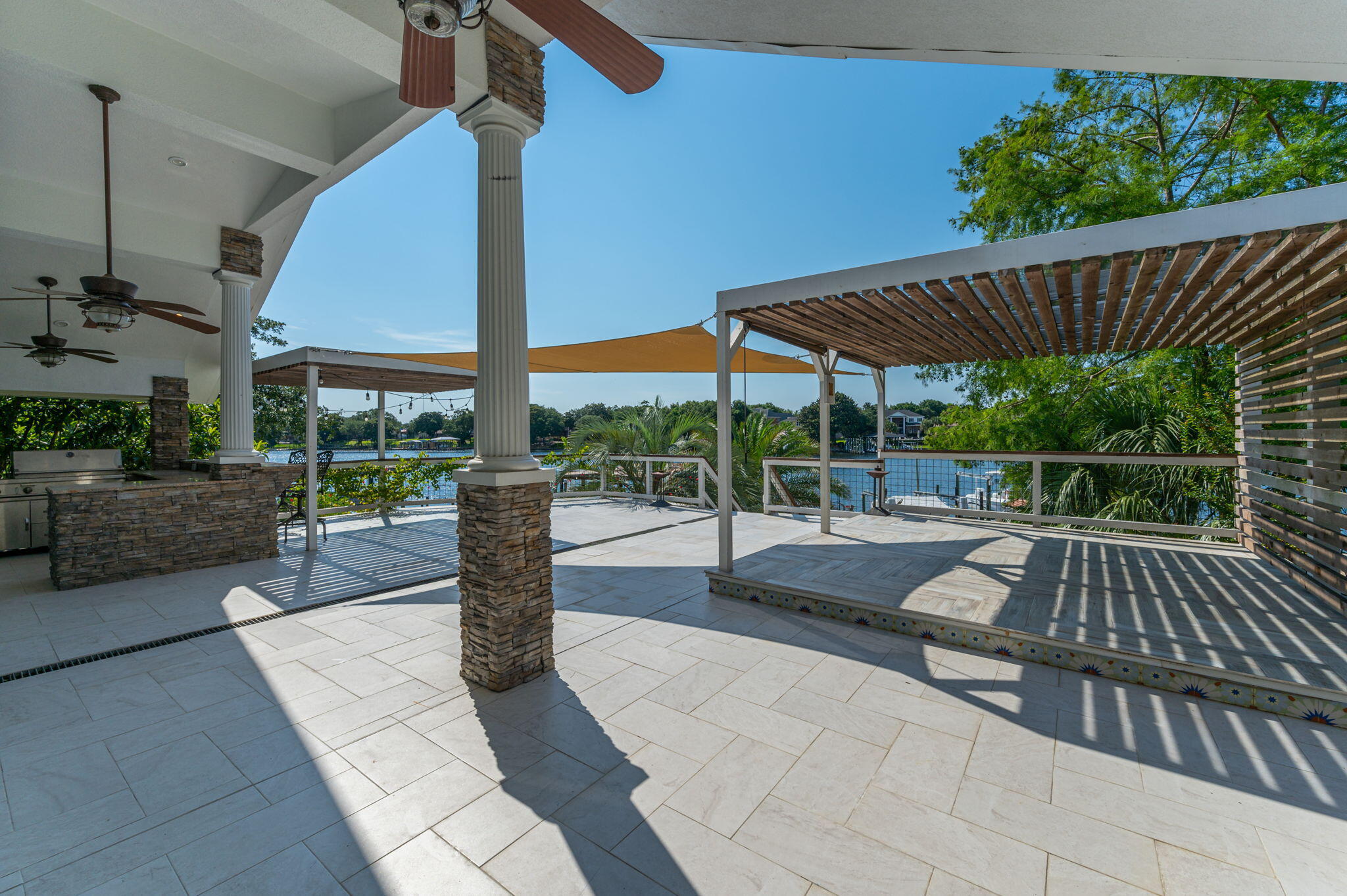 SUNSET BEACH - Residential