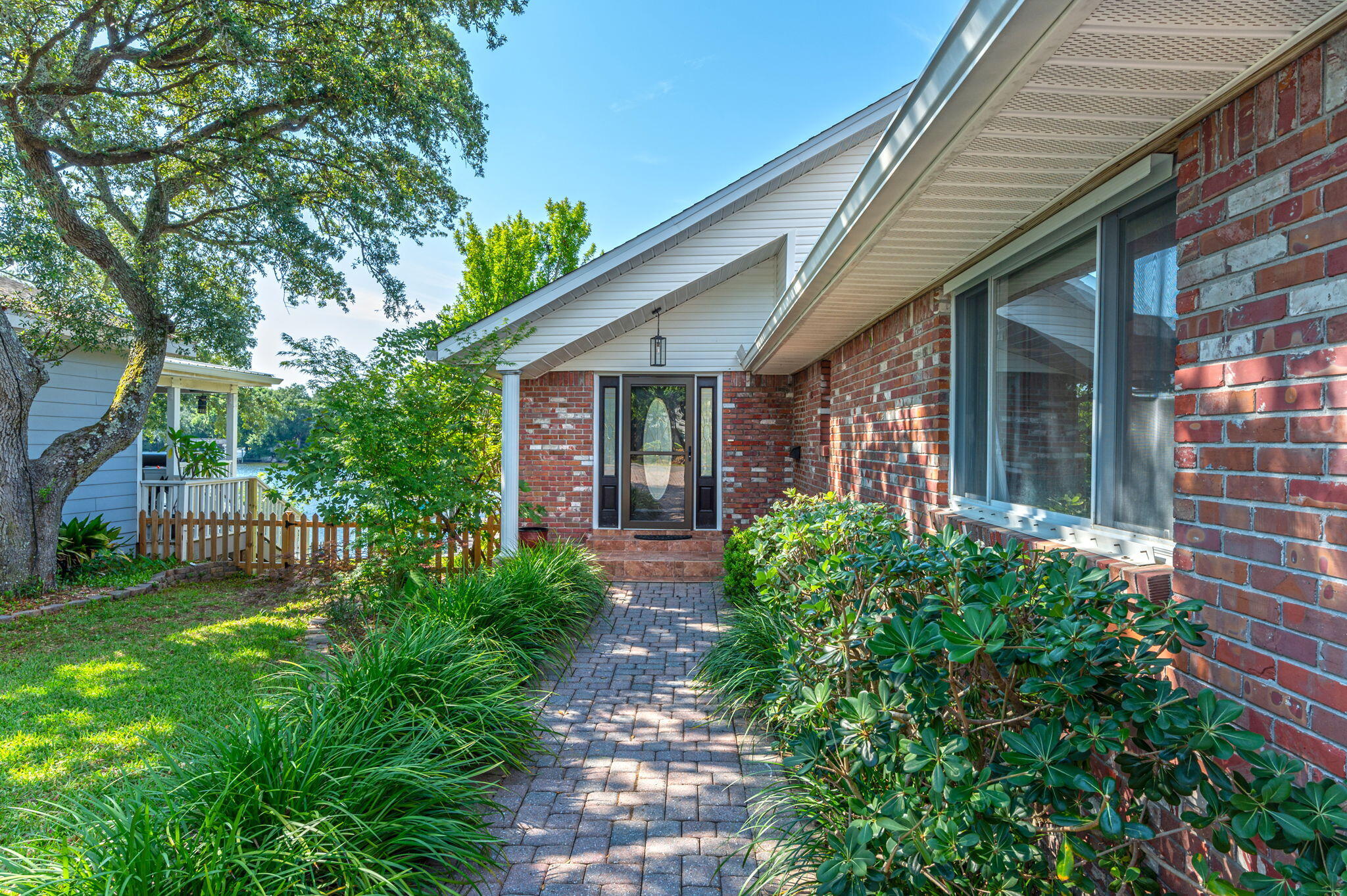 SUNSET BEACH - Residential