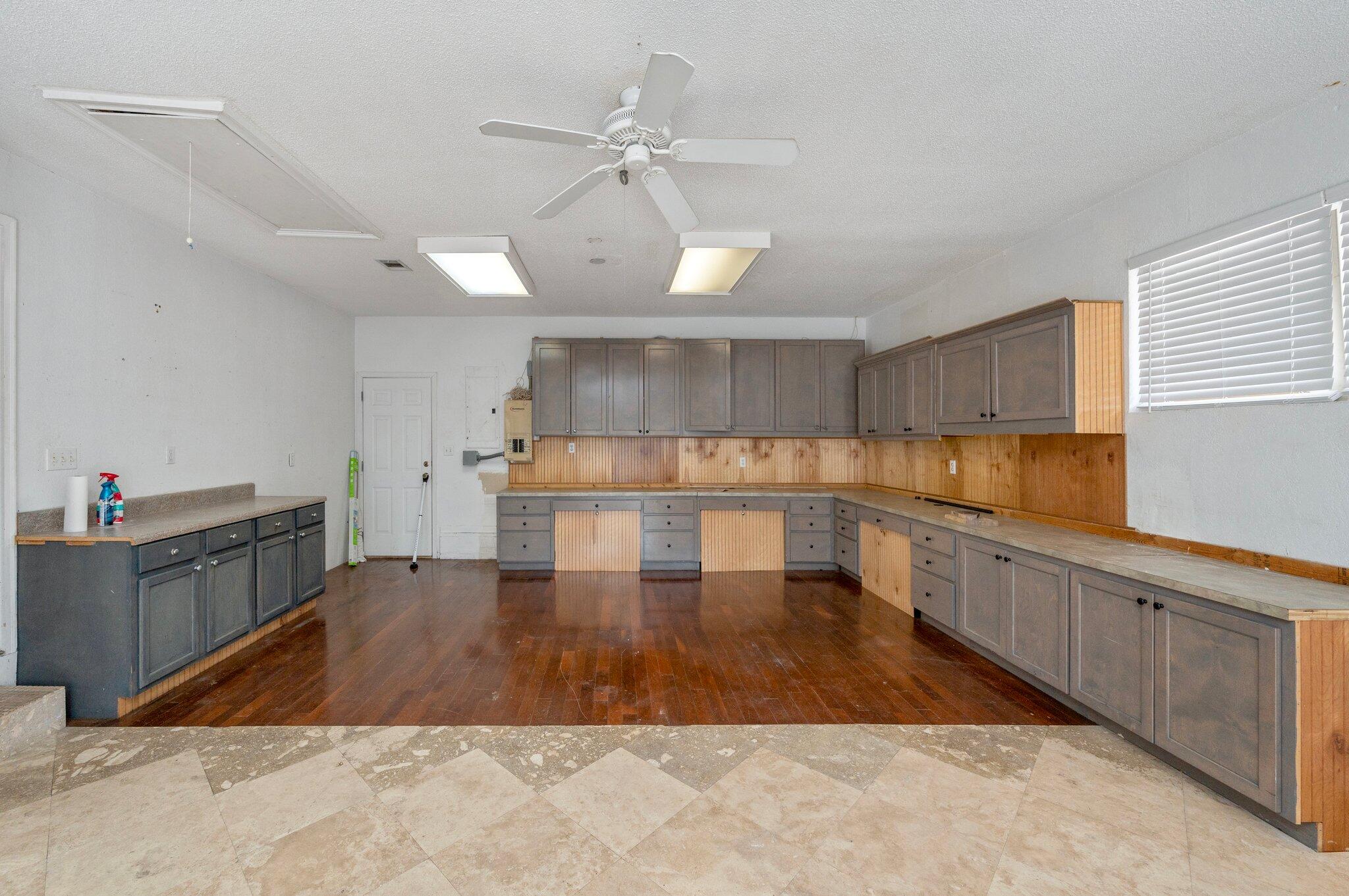 SUNSET BEACH - Residential