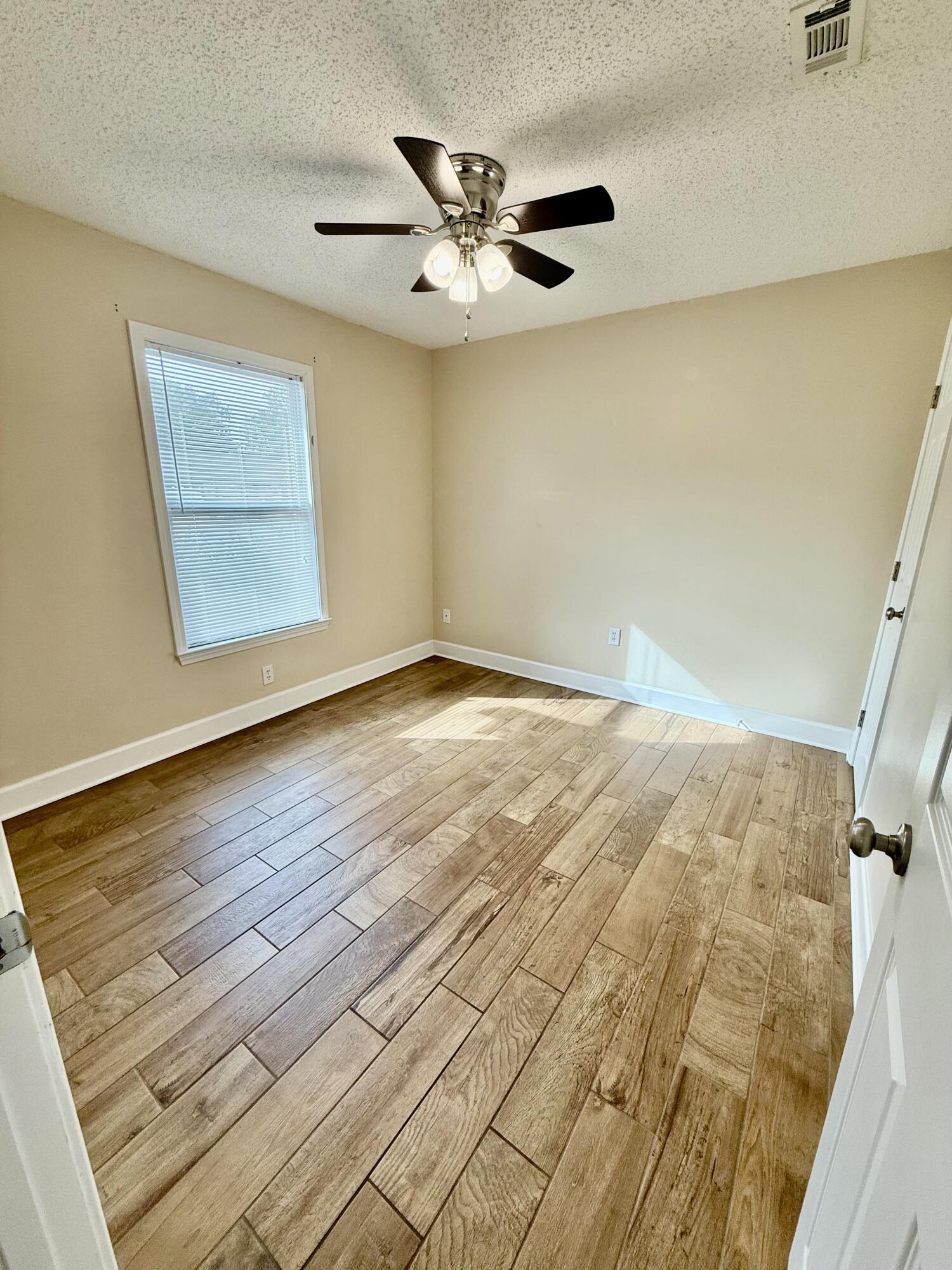 SHOAL WOODS - Residential