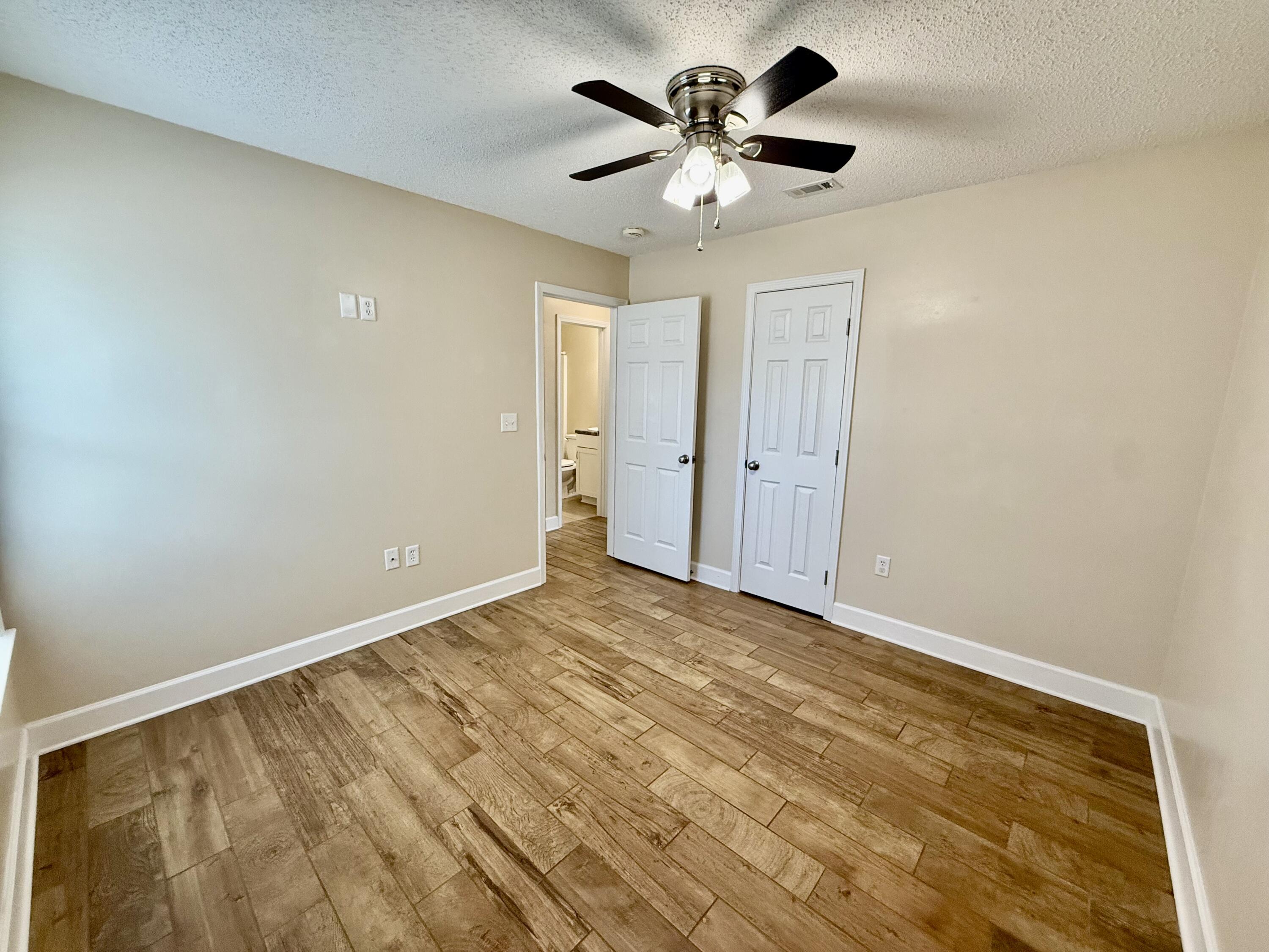 SHOAL WOODS - Residential