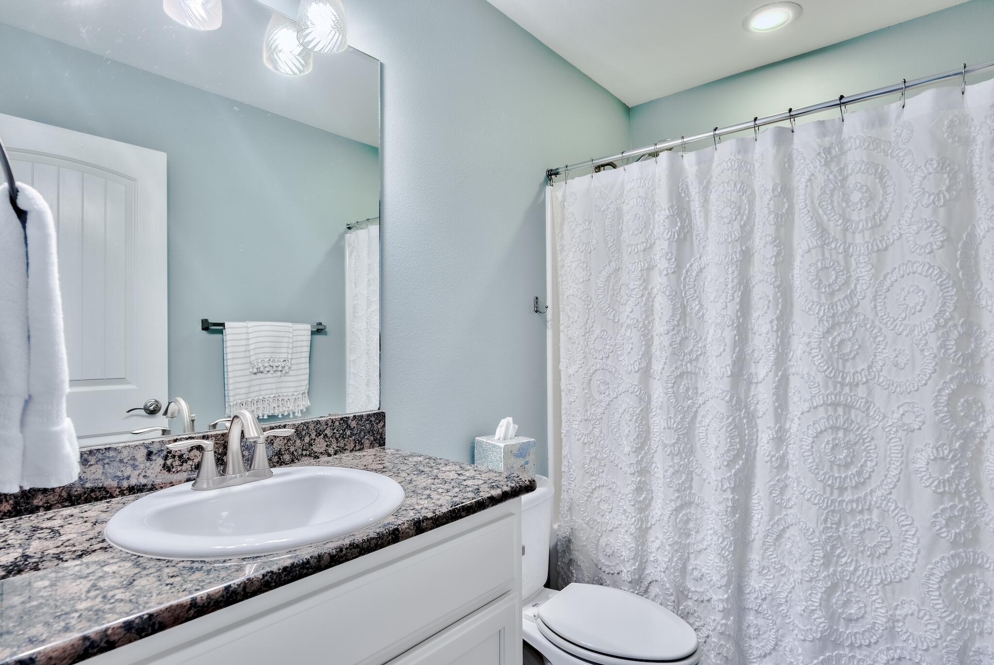 EAGLE BAY - Residential