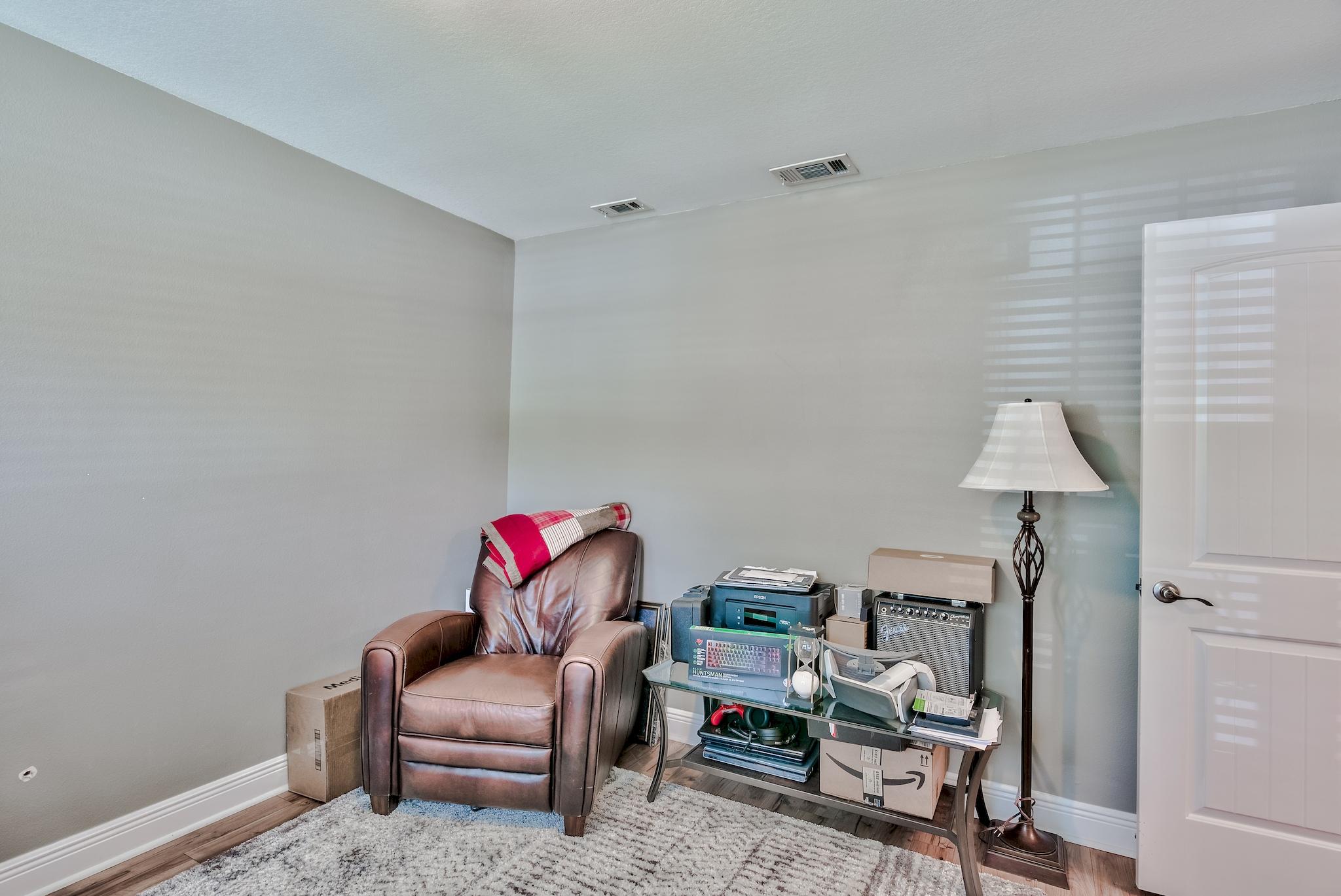 EAGLE BAY - Residential