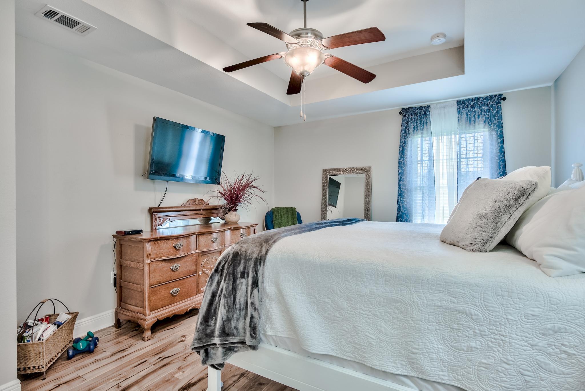 EAGLE BAY - Residential