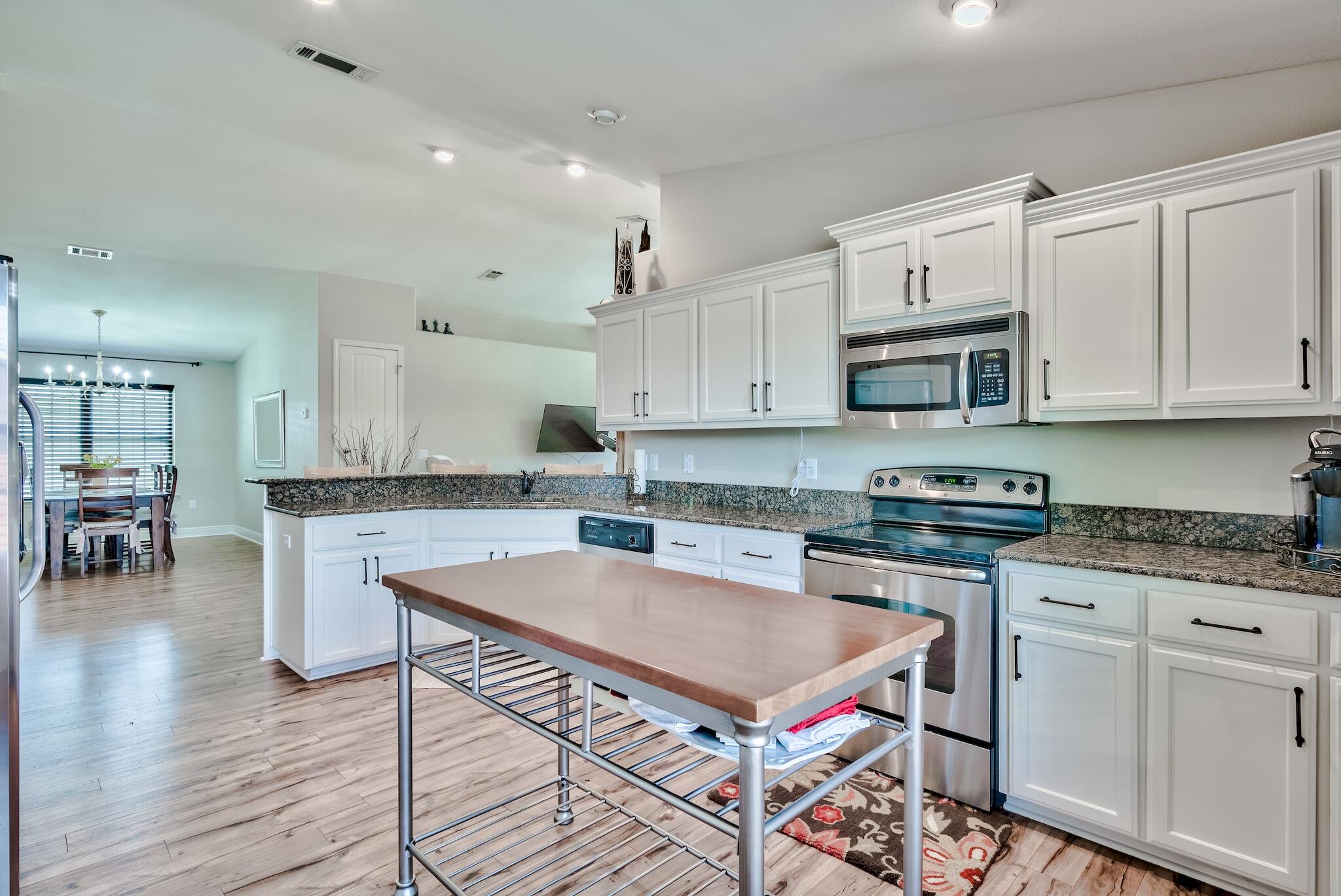 EAGLE BAY - Residential