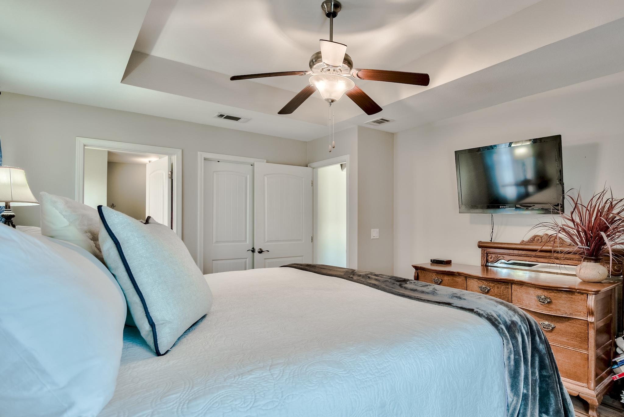 EAGLE BAY - Residential