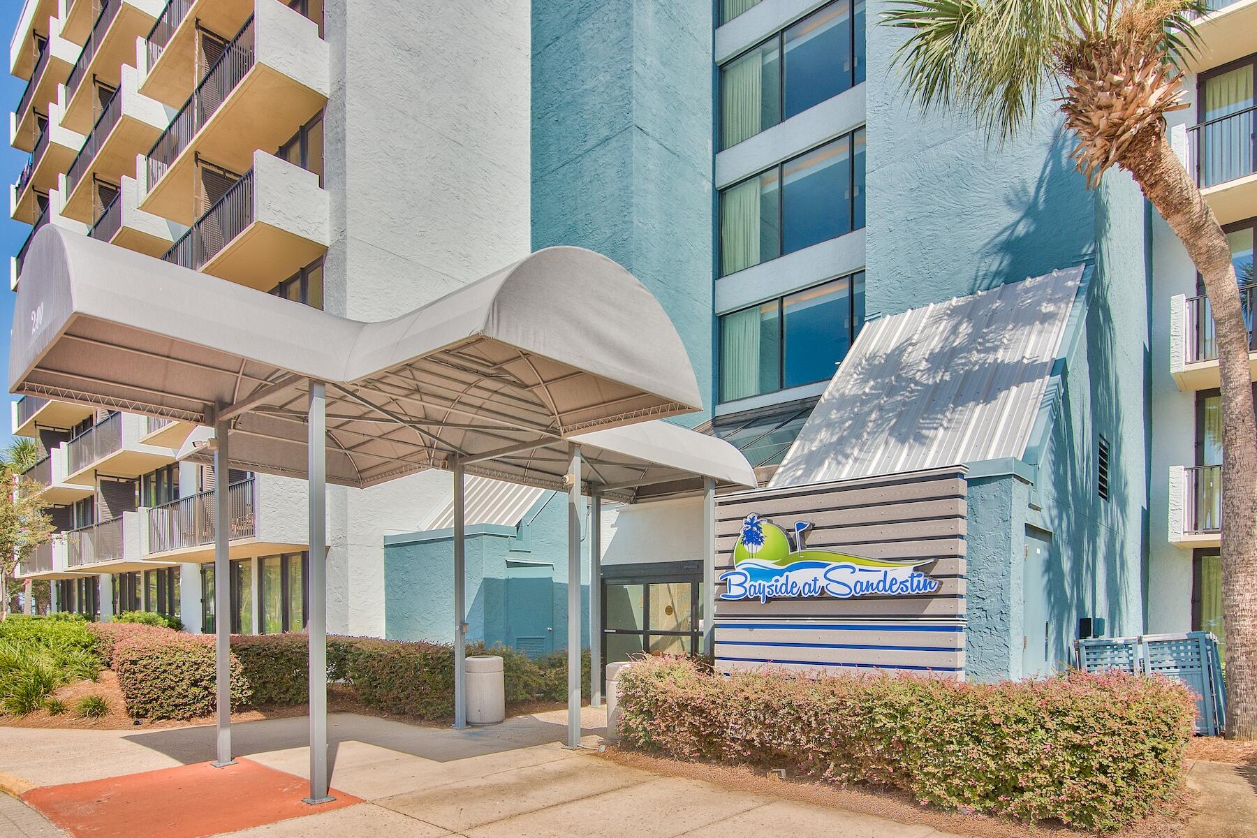 BAYSIDE CONDO SANDESTIN - Residential