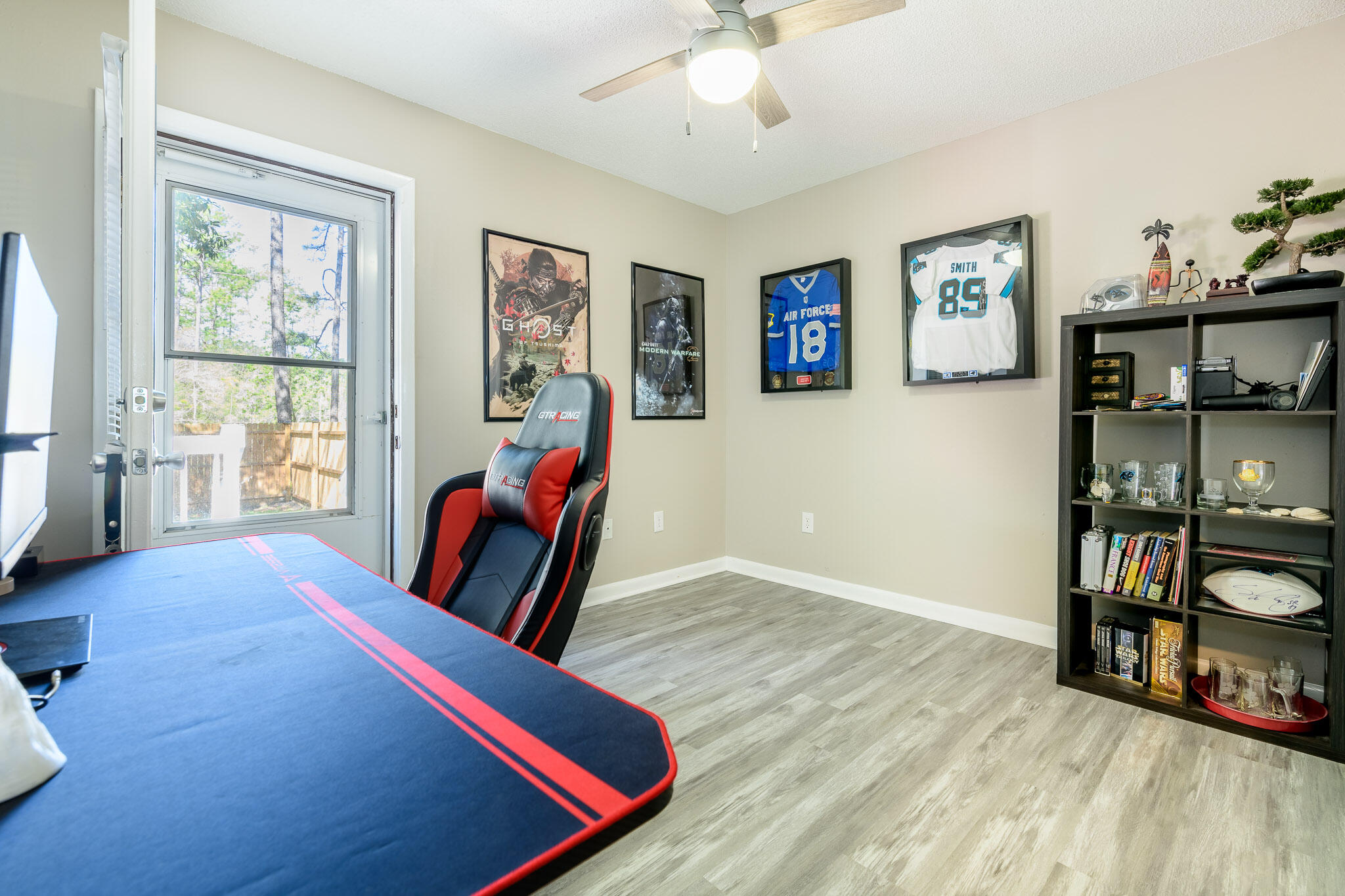 KELLY HILL ESTATES - Residential Lease