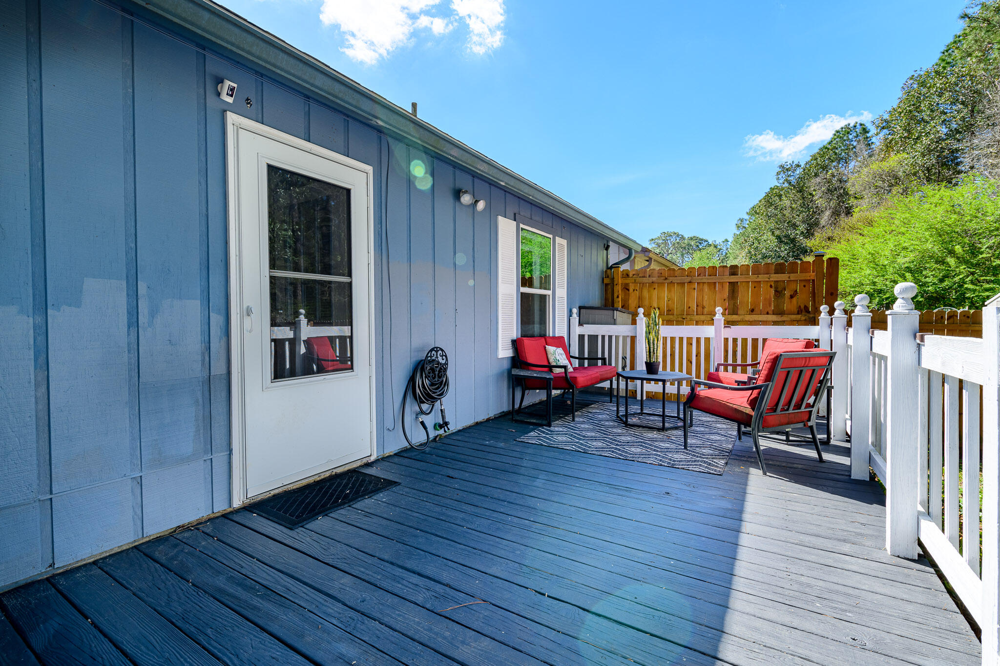 KELLY HILL ESTATES - Residential Lease