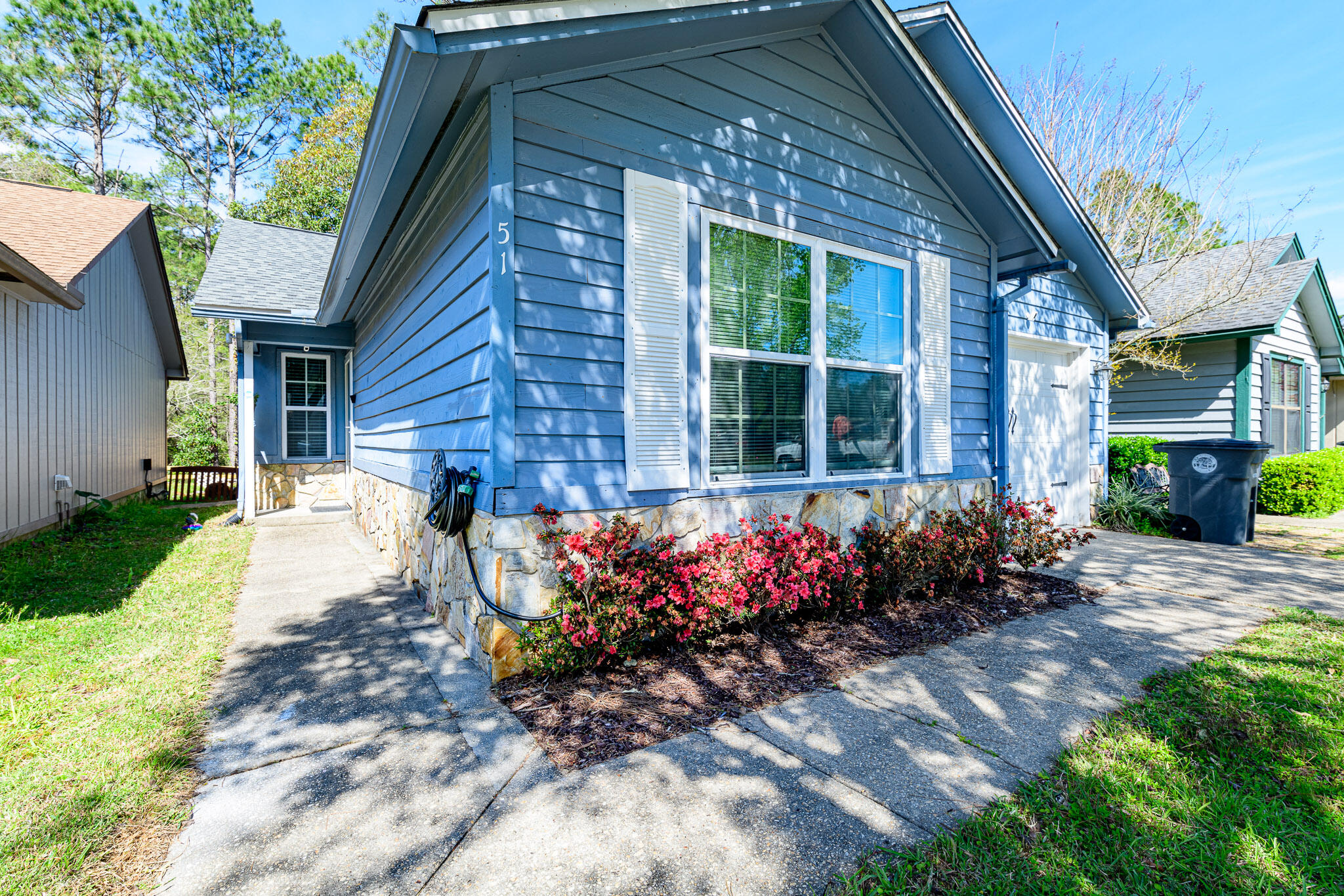 KELLY HILL ESTATES - Residential Lease