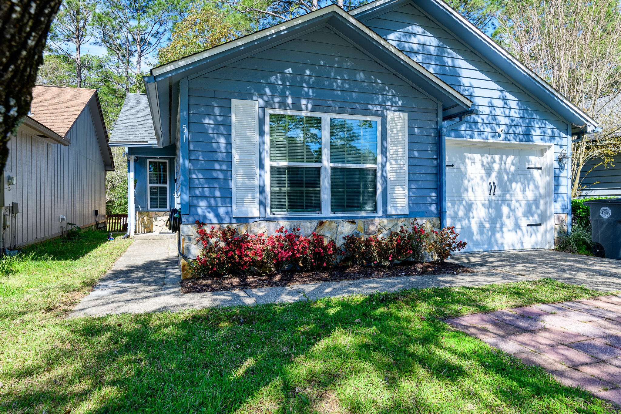 KELLY HILL ESTATES - Residential Lease