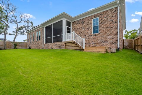 A home in Niceville