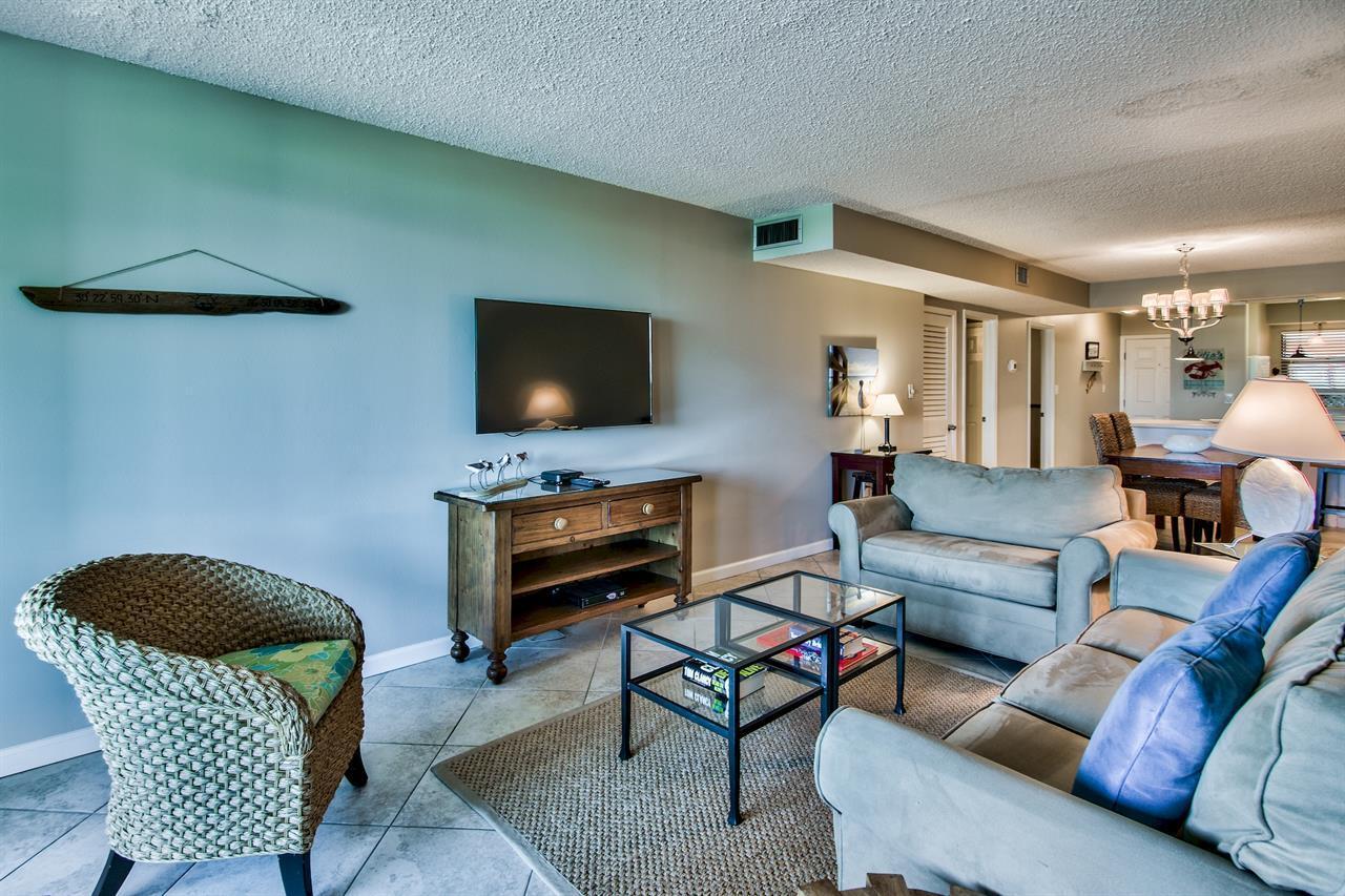 Jetty East Condominium - Residential