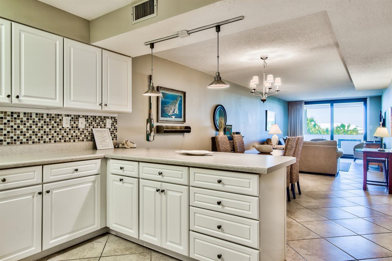 Jetty East Condominium - Residential