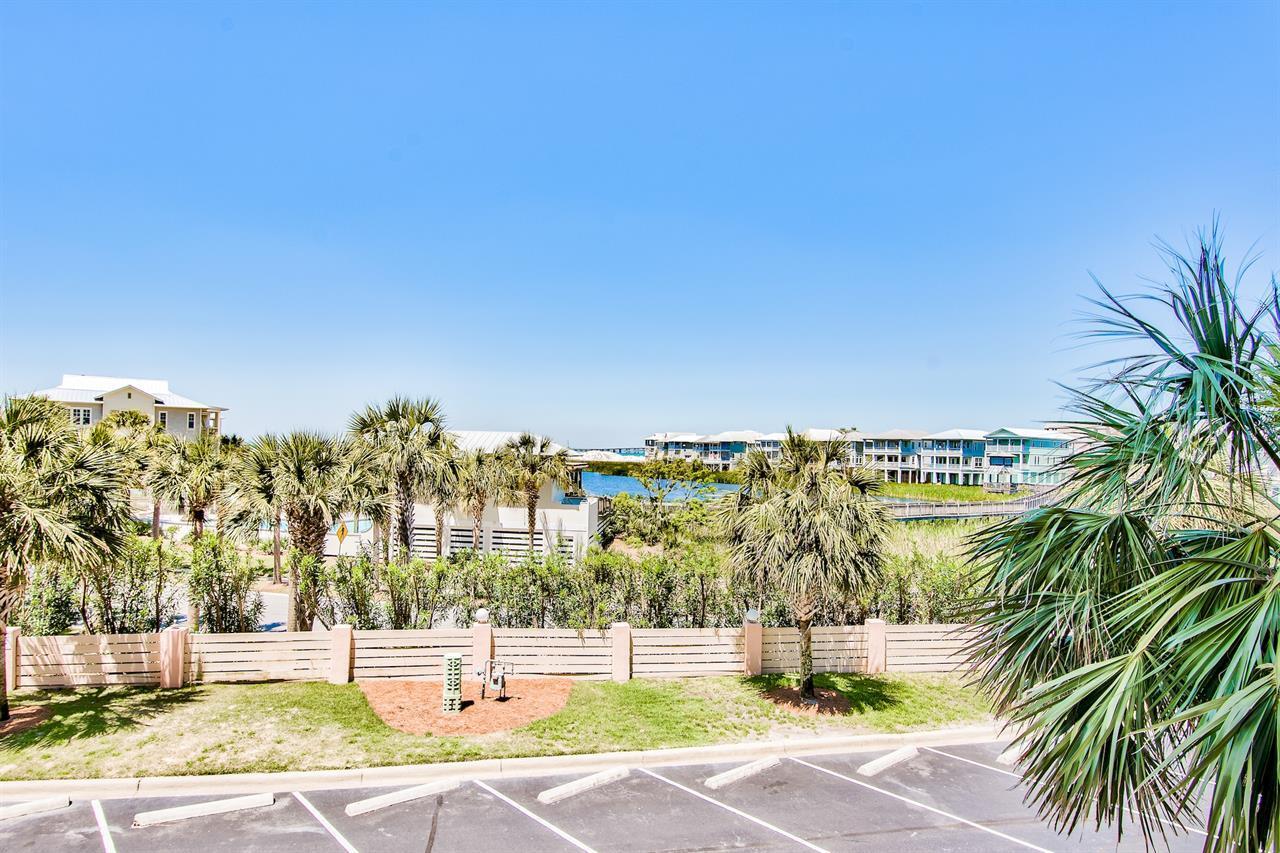 Jetty East Condominium - Residential