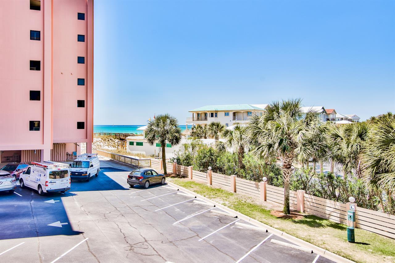 Jetty East Condominium - Residential