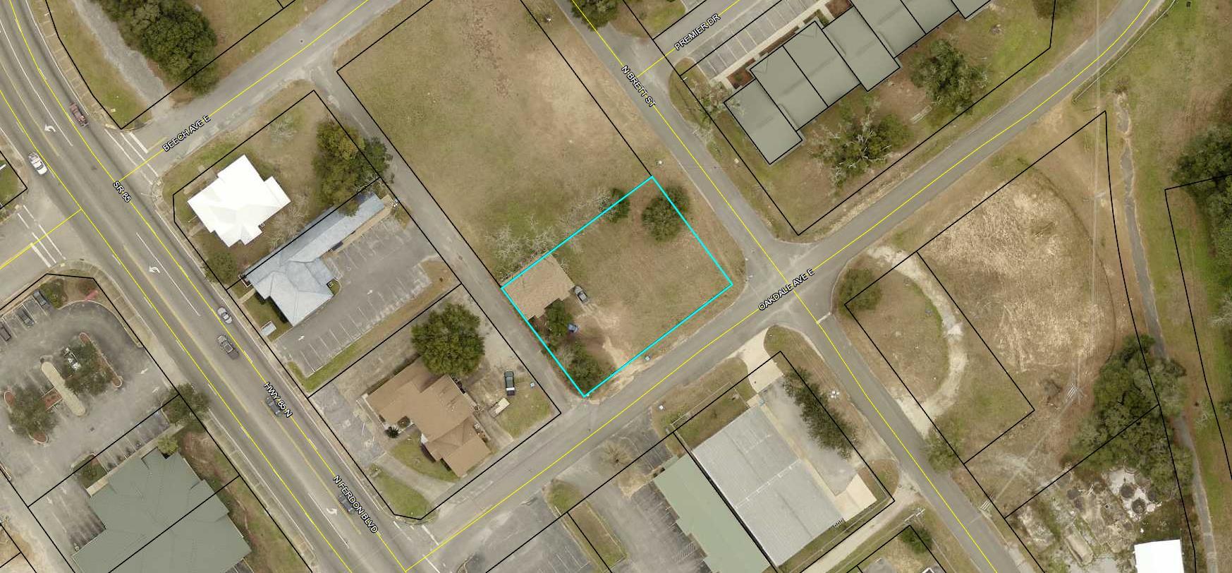 Sale includes 2 parcels (17-3N-23-2490-0070-00B0 254 Oakdale) currently has an occupied residential duplex and (17-3N-23-2490-0070-00A0 348 Brett St) when combined leaves endless possibilities for future development with just under an acre of flat land in the Downtown Crestview CRA district with egress on three sides with an alley way on the west side. Both parcels are to be sold together.
