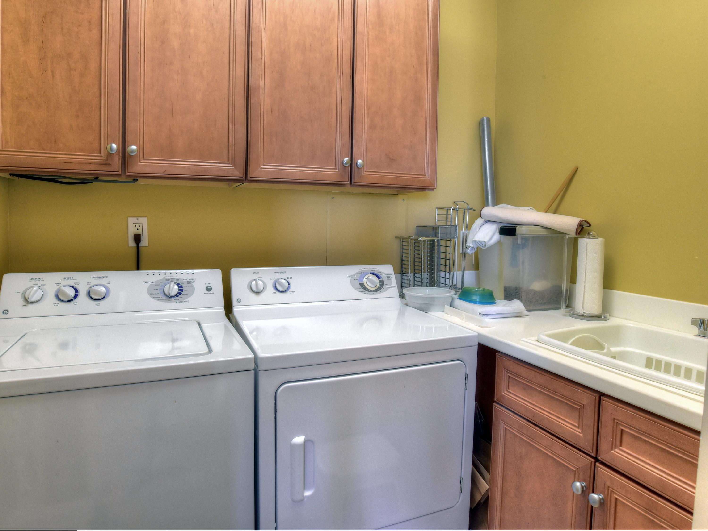 ONE BEACH CLUB DRIVE - Residential