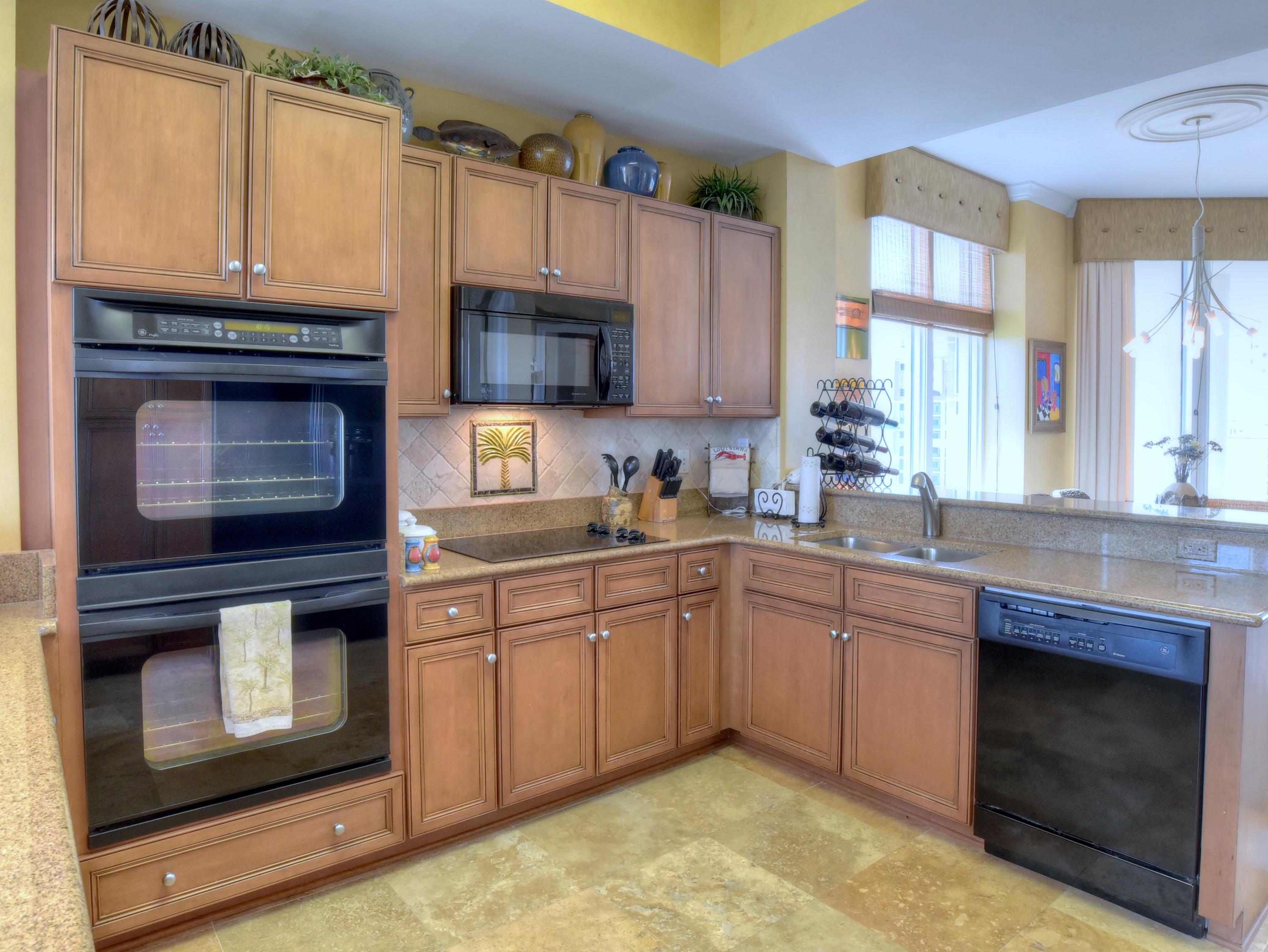 ONE BEACH CLUB DRIVE - Residential