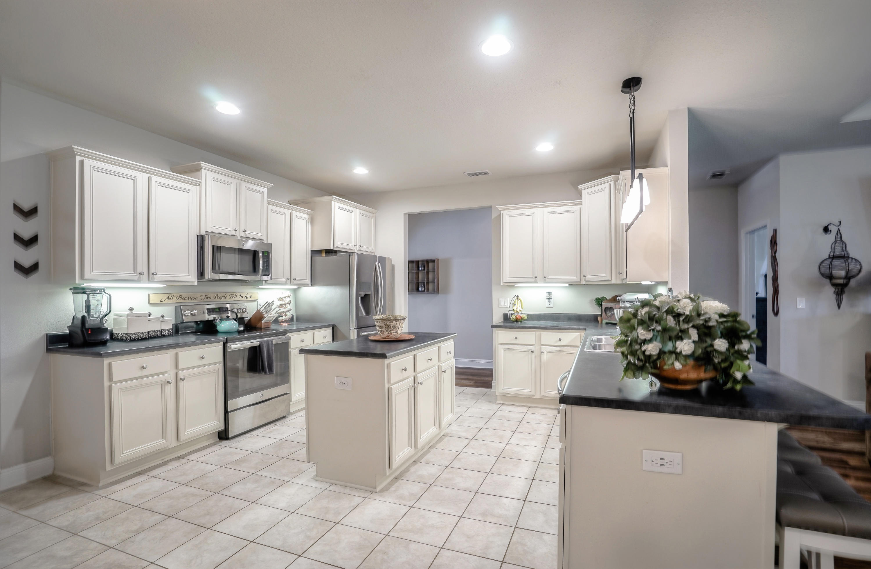 HAMMOCK BAY - Residential