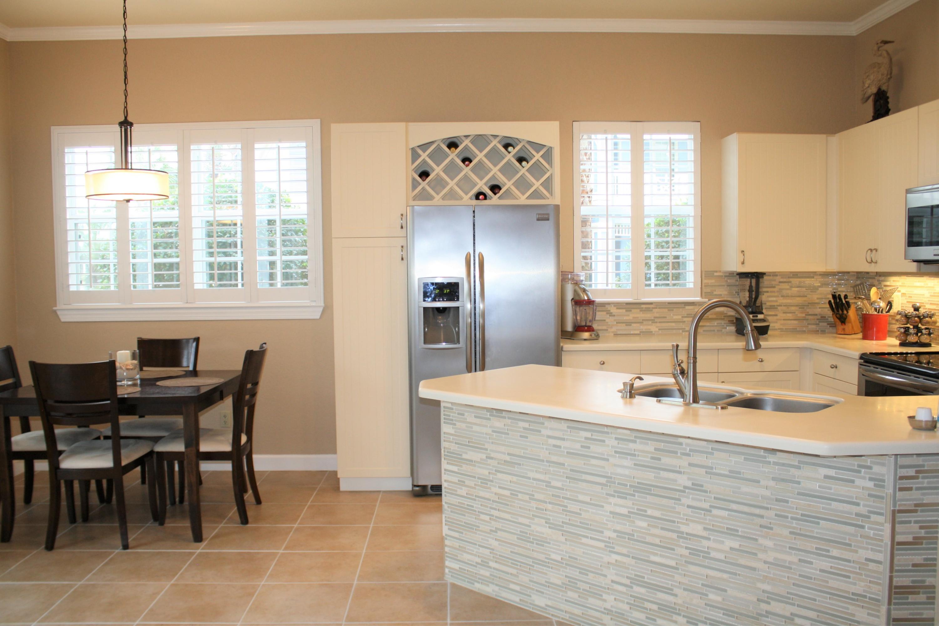 CRYSTAL COVE - Residential