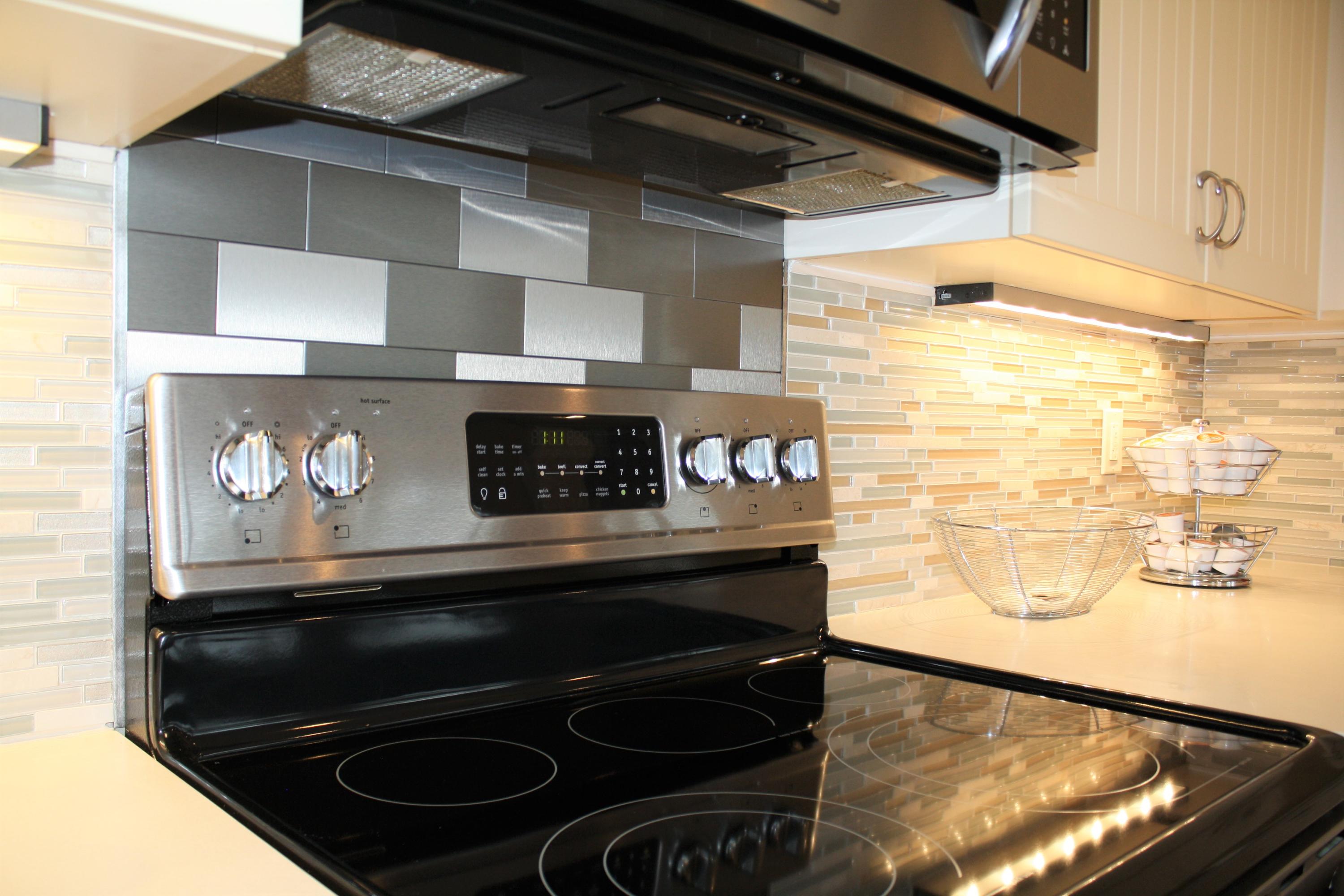 CRYSTAL COVE - Residential